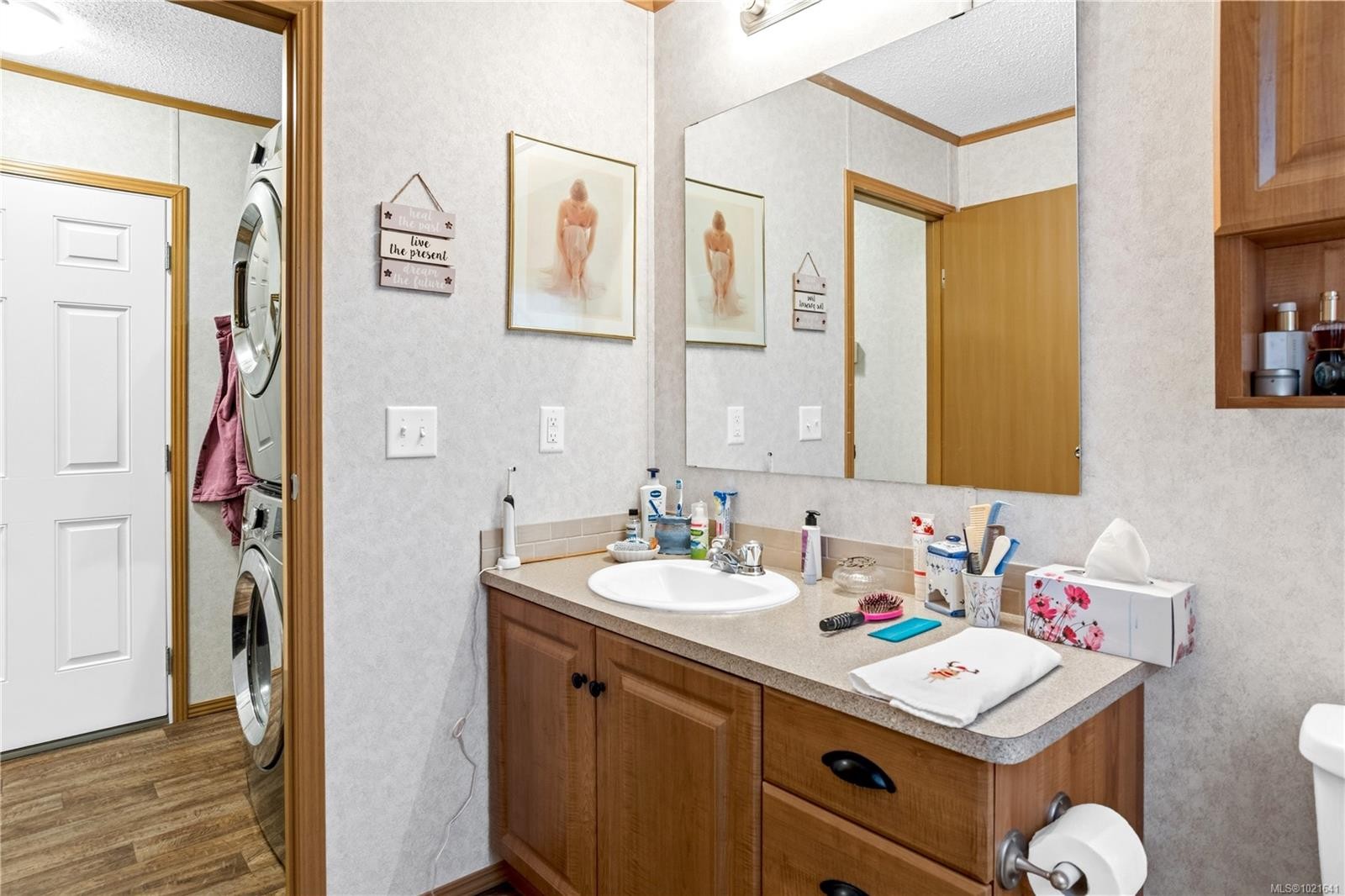 1 Honey Dr, Nanaimo, BC