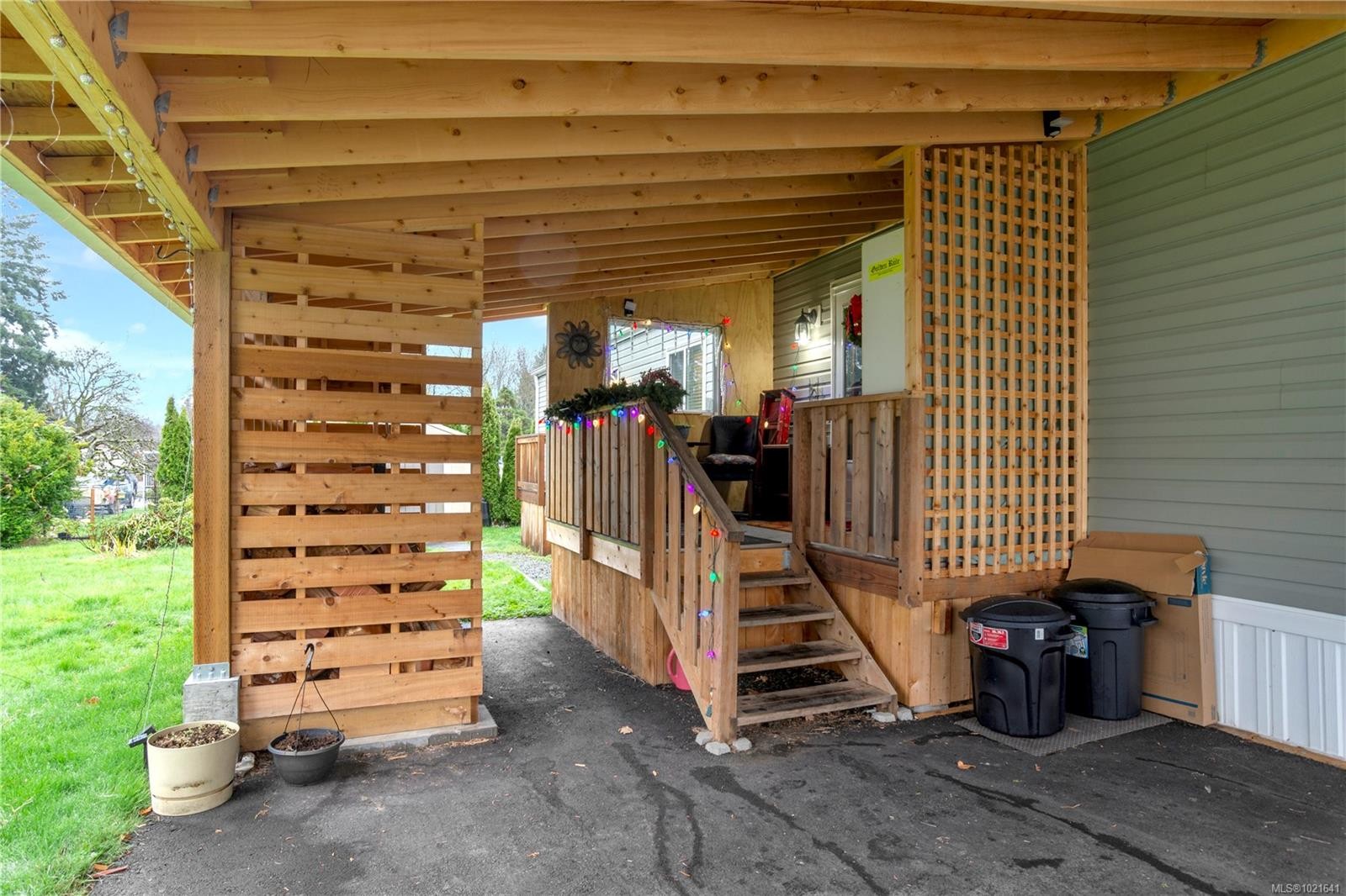 1 Honey Dr, Nanaimo, BC