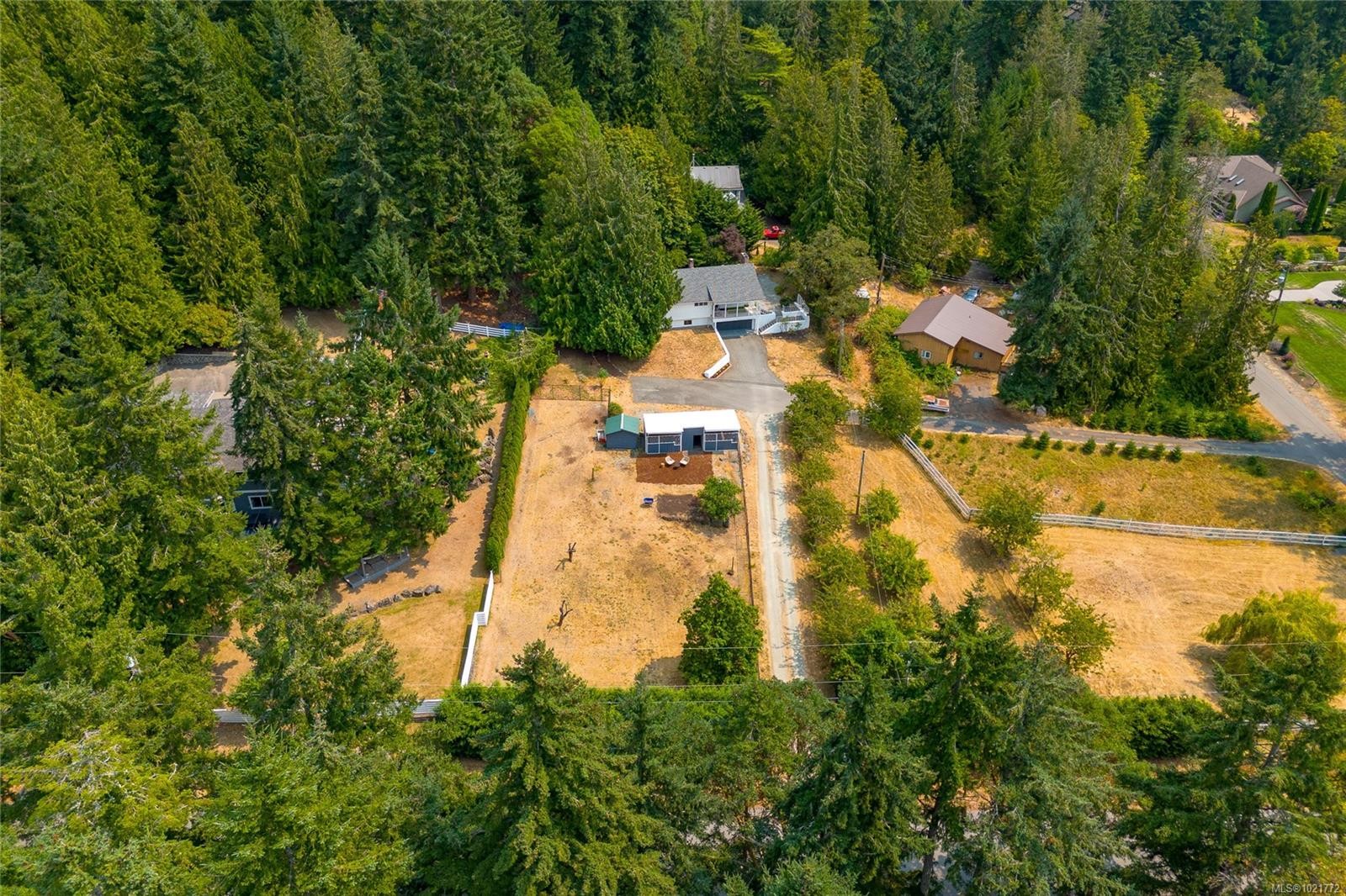 11255 Nitinat Rd, North Saanich, BC