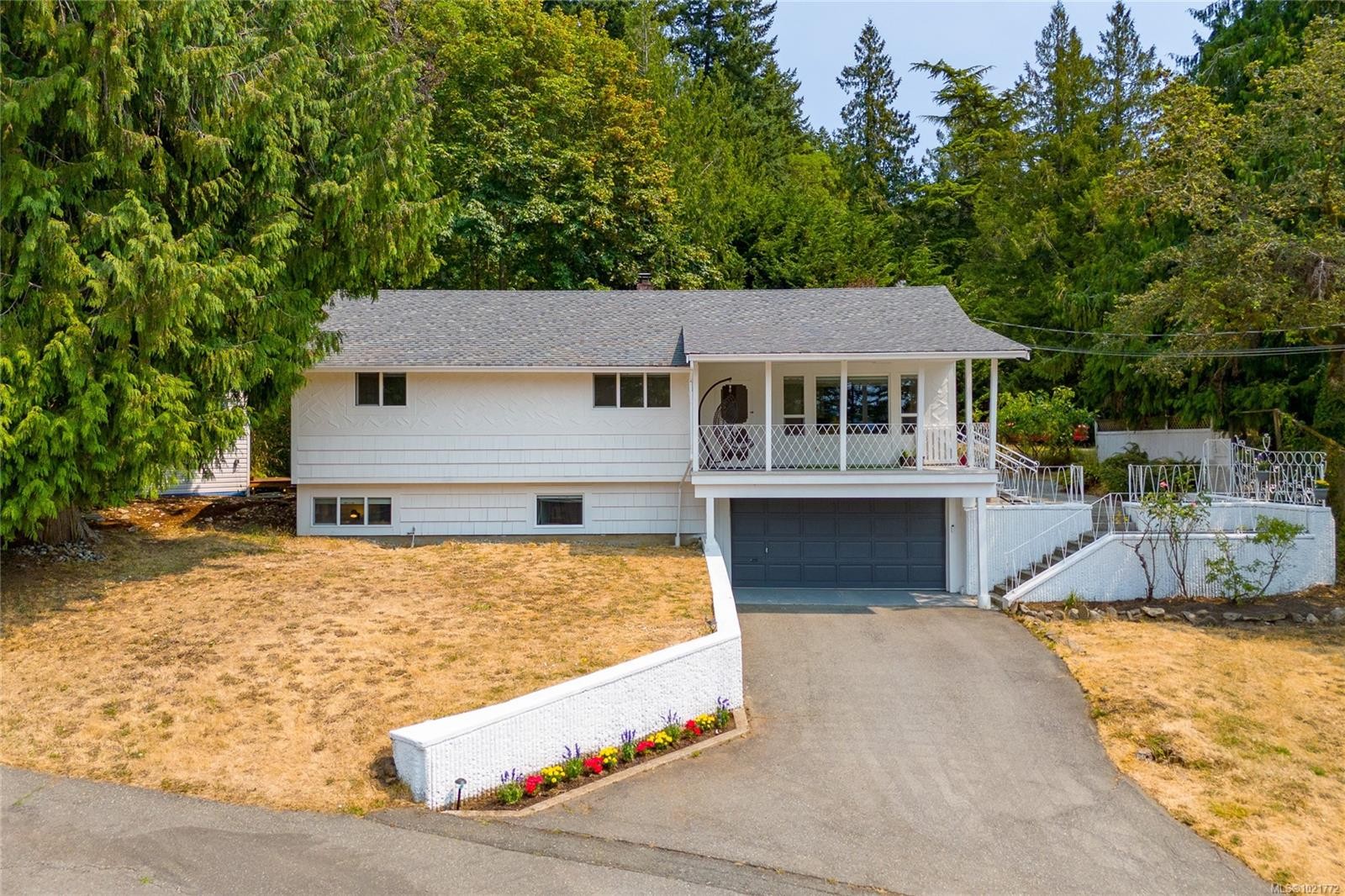 11255 Nitinat Rd, North Saanich, BC