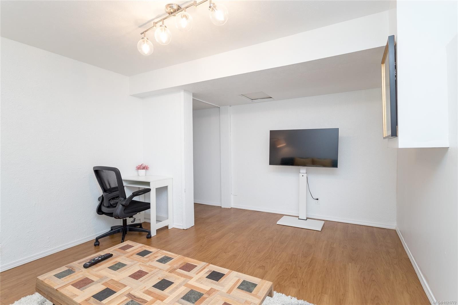 11255 Nitinat Rd, North Saanich, BC