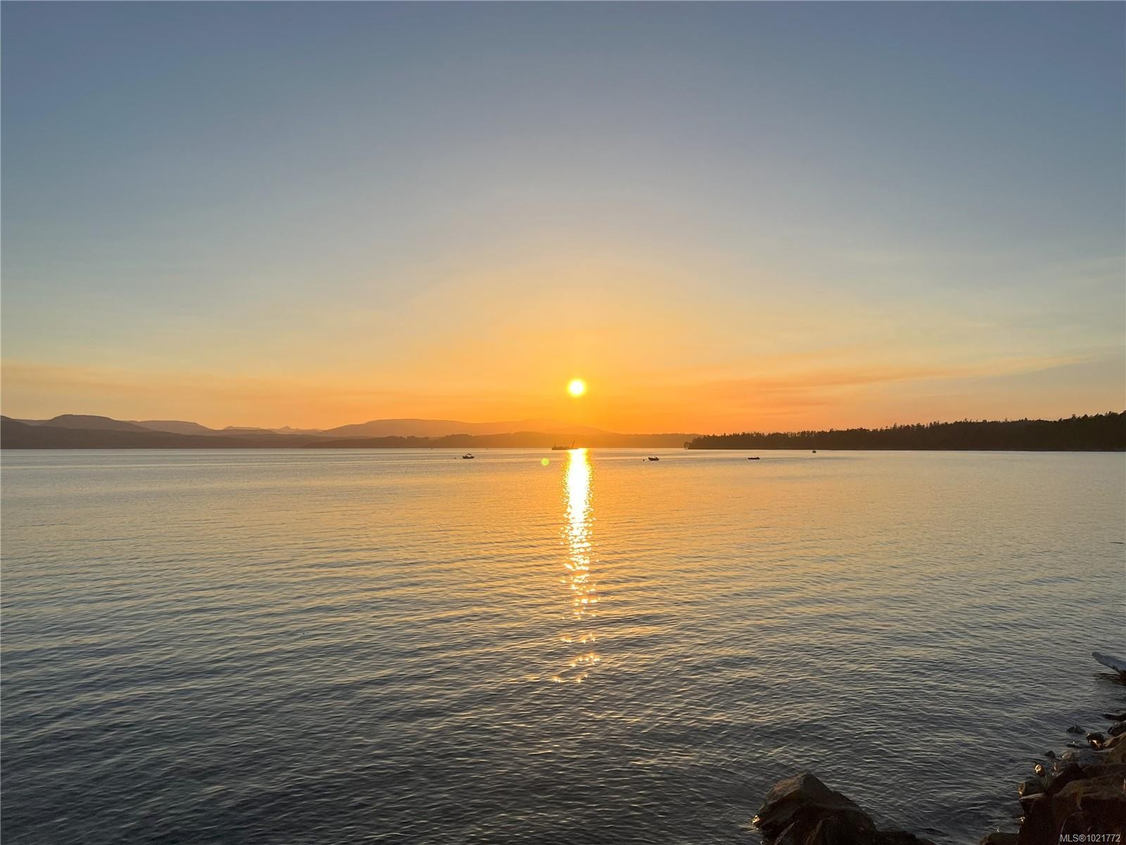 11255 Nitinat Rd, North Saanich, BC