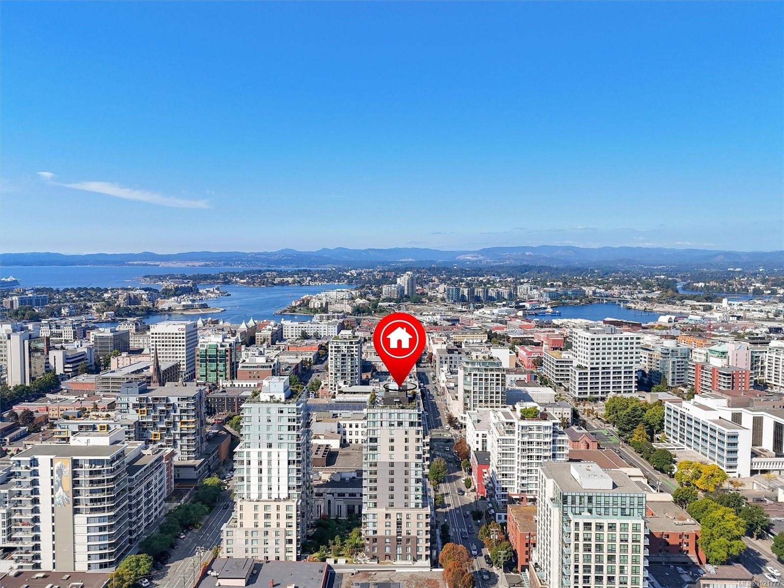 607-845 Johnson St, Victoria, BC - Outdoor With View