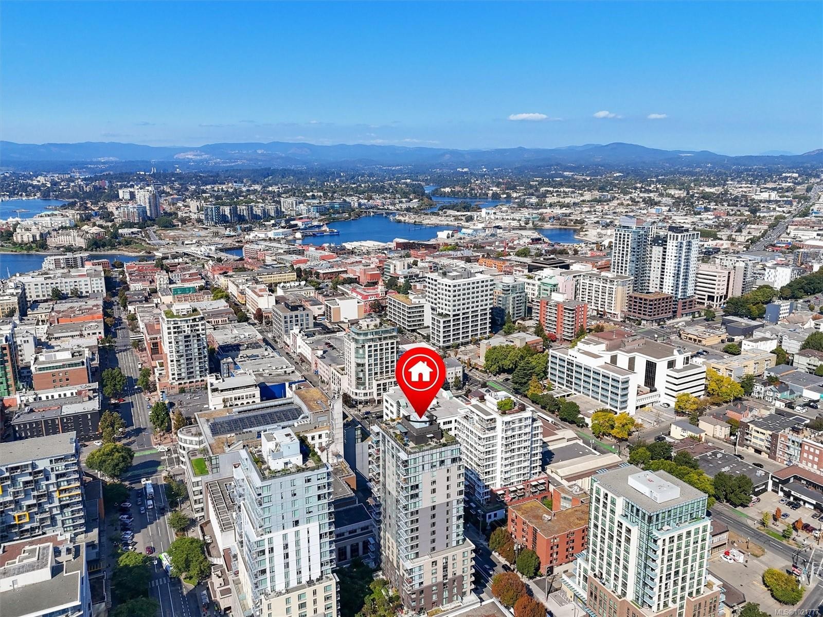 607-845 Johnson St, Victoria, BC - Outdoor With View