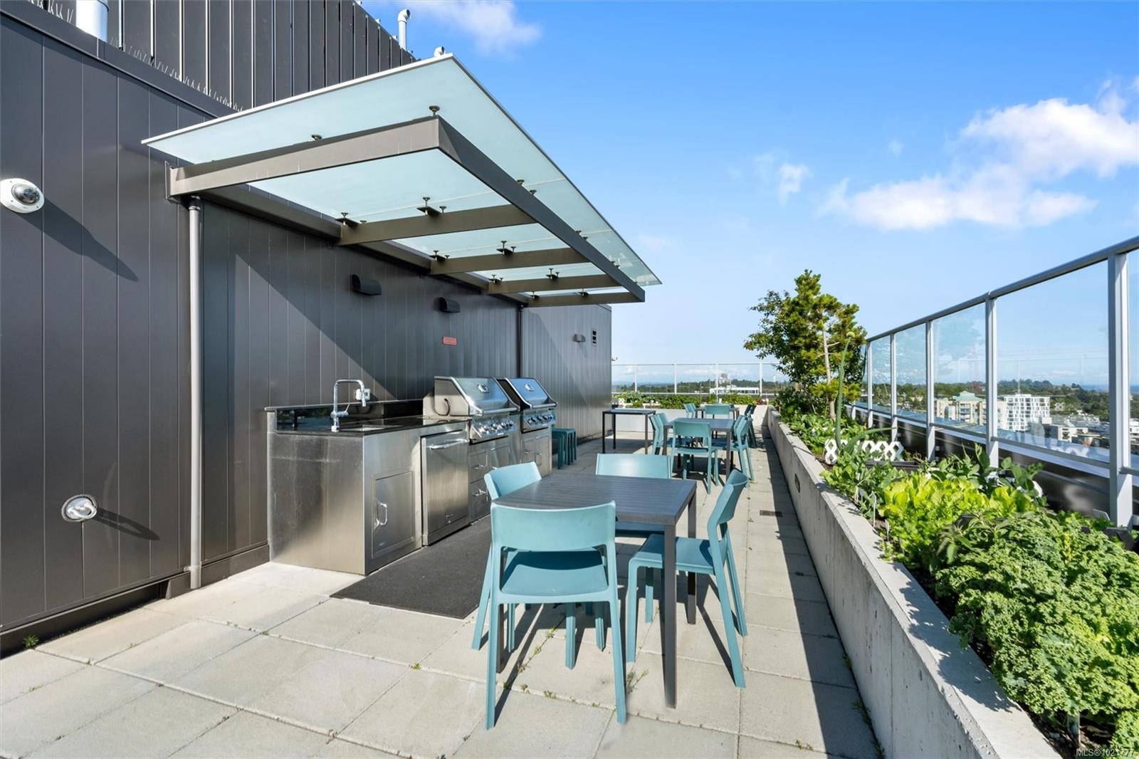 607-845 Johnson St, Victoria, BC - Outdoor With Deck Patio Veranda With Exterior