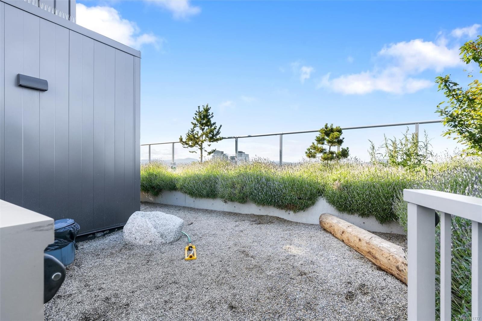 607-845 Johnson St, Victoria, BC - Outdoor