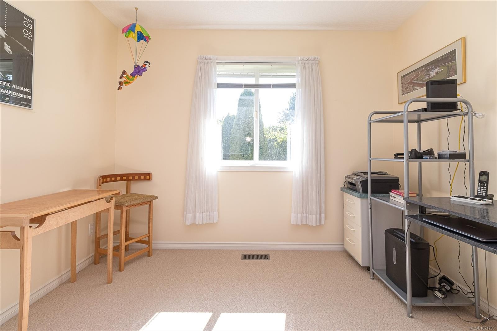 6377 Rodolph Rd, Central Saanich, BC