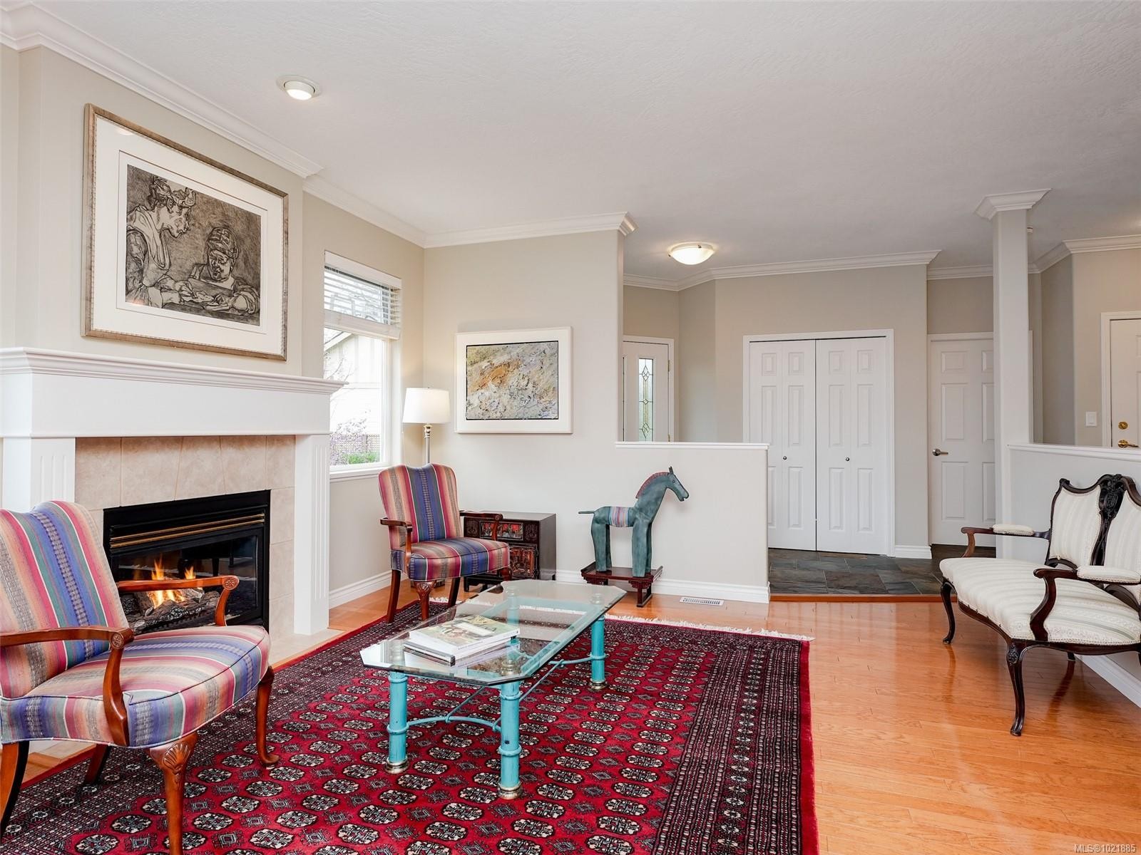 25-1286 Tolmie Ave, Saanich, BC