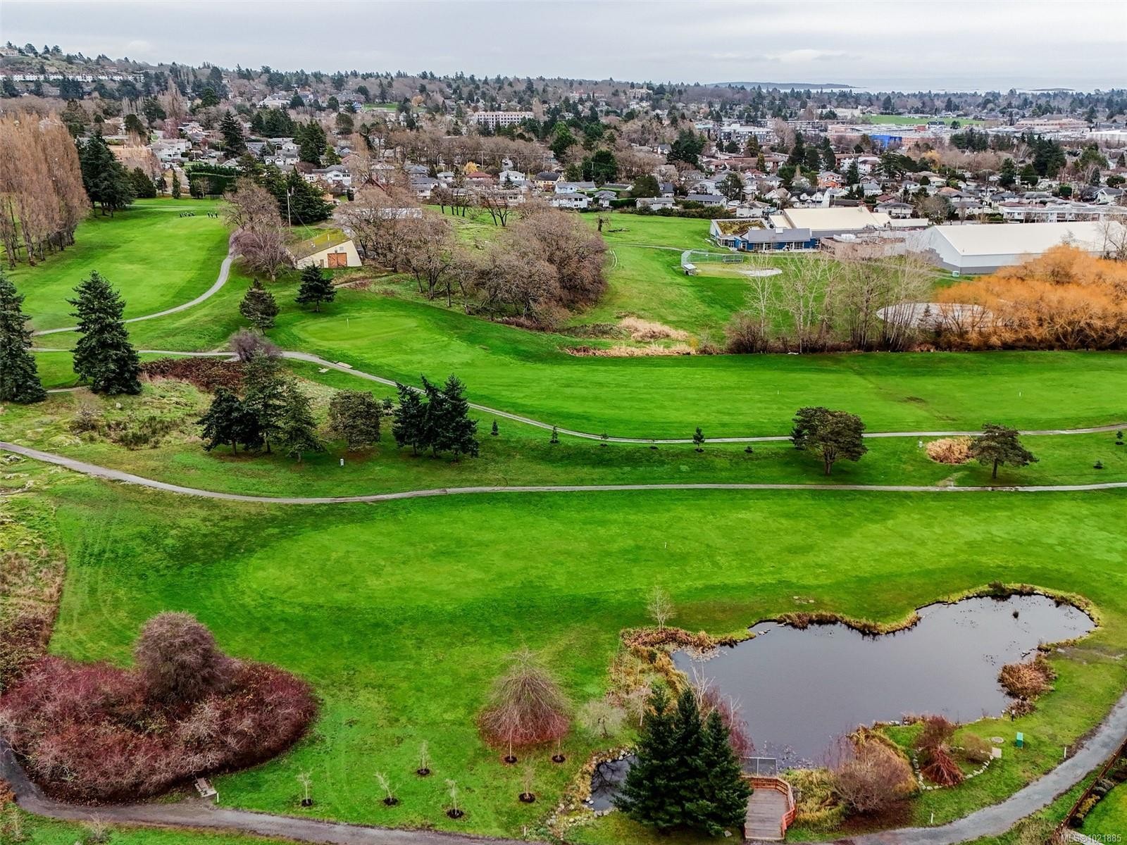 25-1286 Tolmie Ave, Saanich, BC