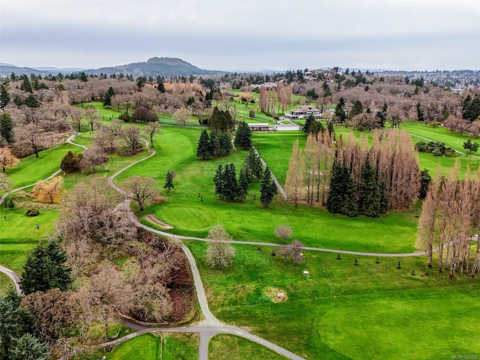 25-1286 Tolmie Ave, Saanich, BC