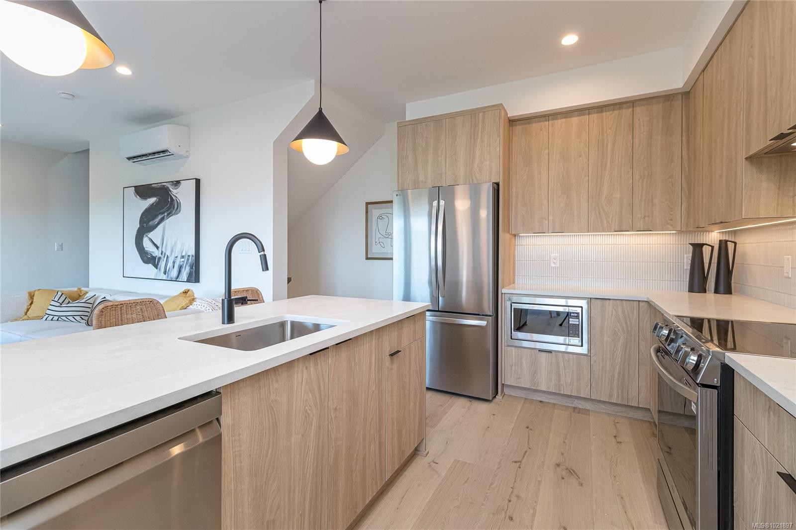 1426 Dolomite Ridge, Langford, BC