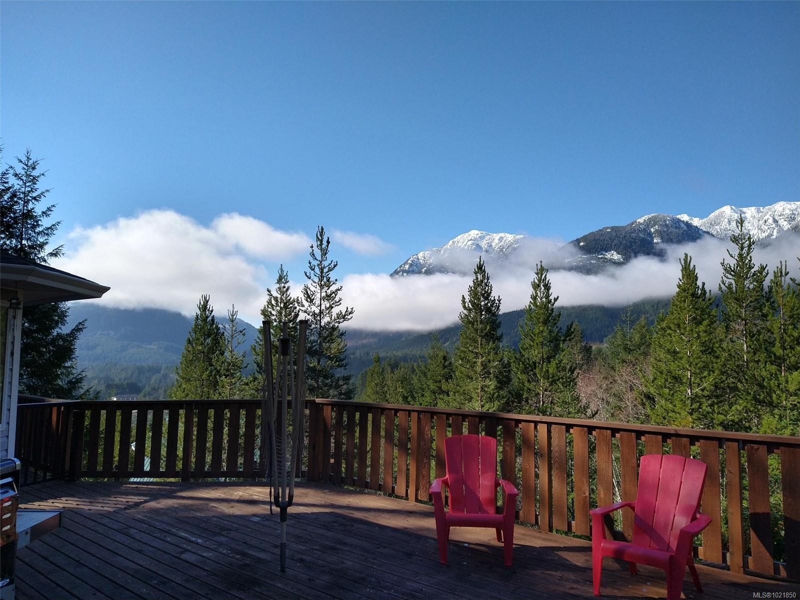 527 Cala Crt, Gold River, BC