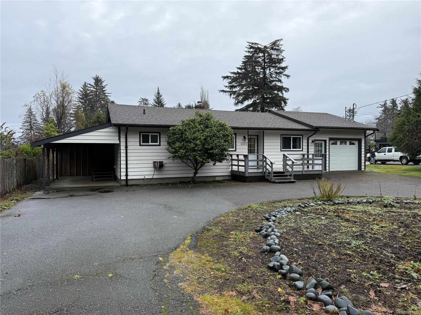 6155 Beaver Harbour Rd, Port Hardy, BC