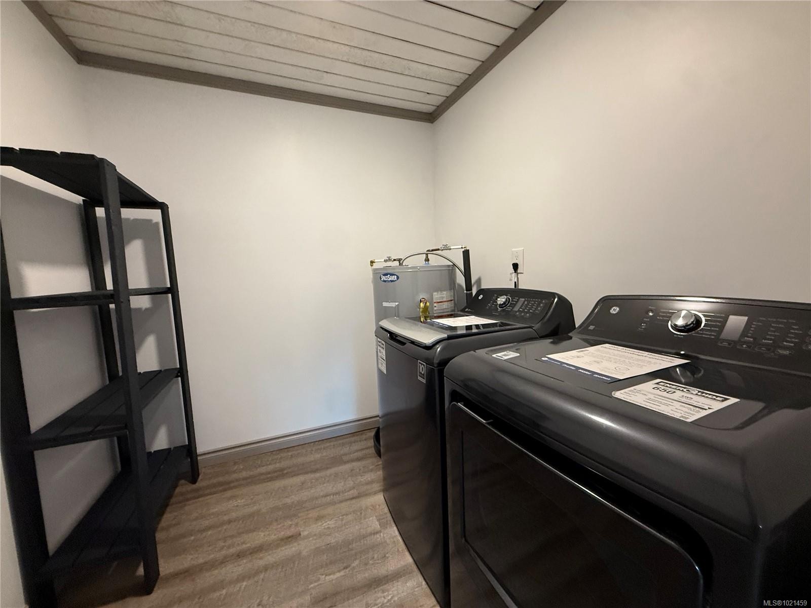 6155 Beaver Harbour Rd, Port Hardy, BC