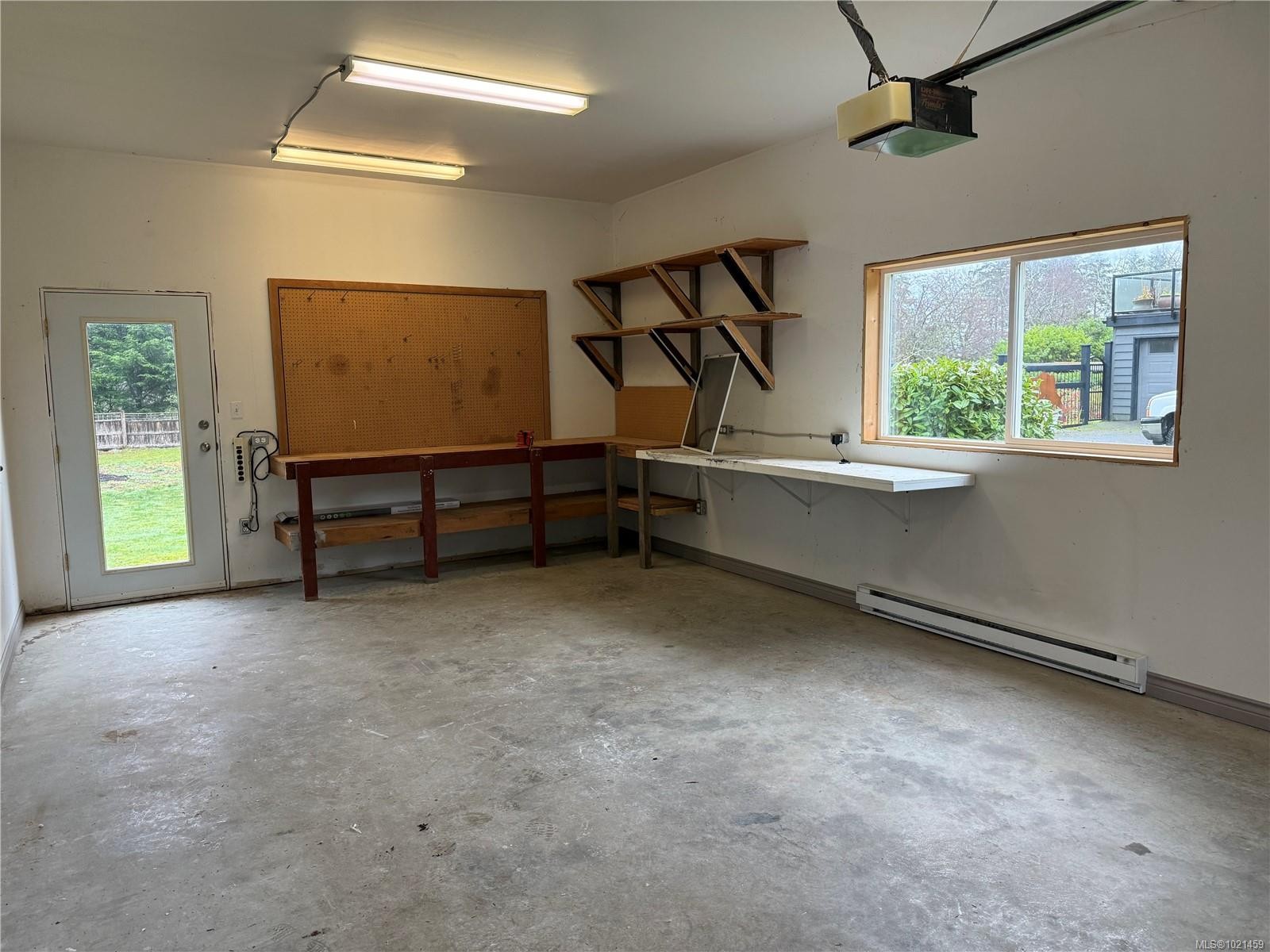 6155 Beaver Harbour Rd, Port Hardy, BC