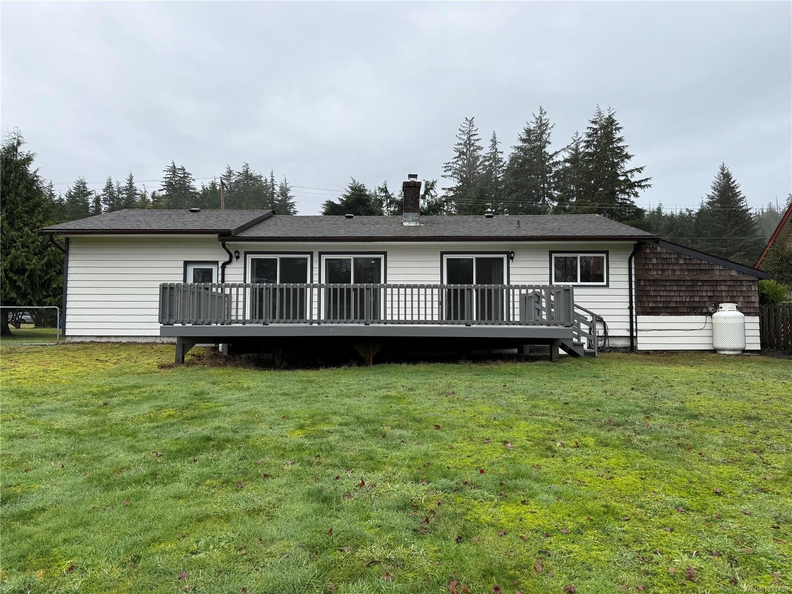 6155 Beaver Harbour Rd, Port Hardy, BC