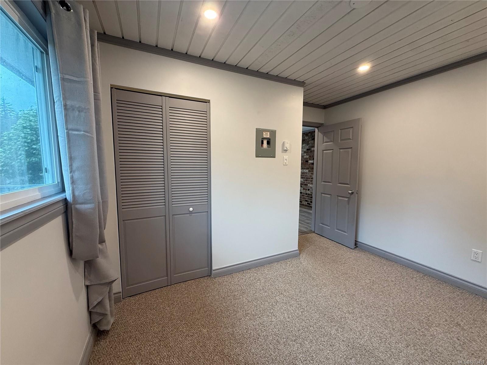 6155 Beaver Harbour Rd, Port Hardy, BC