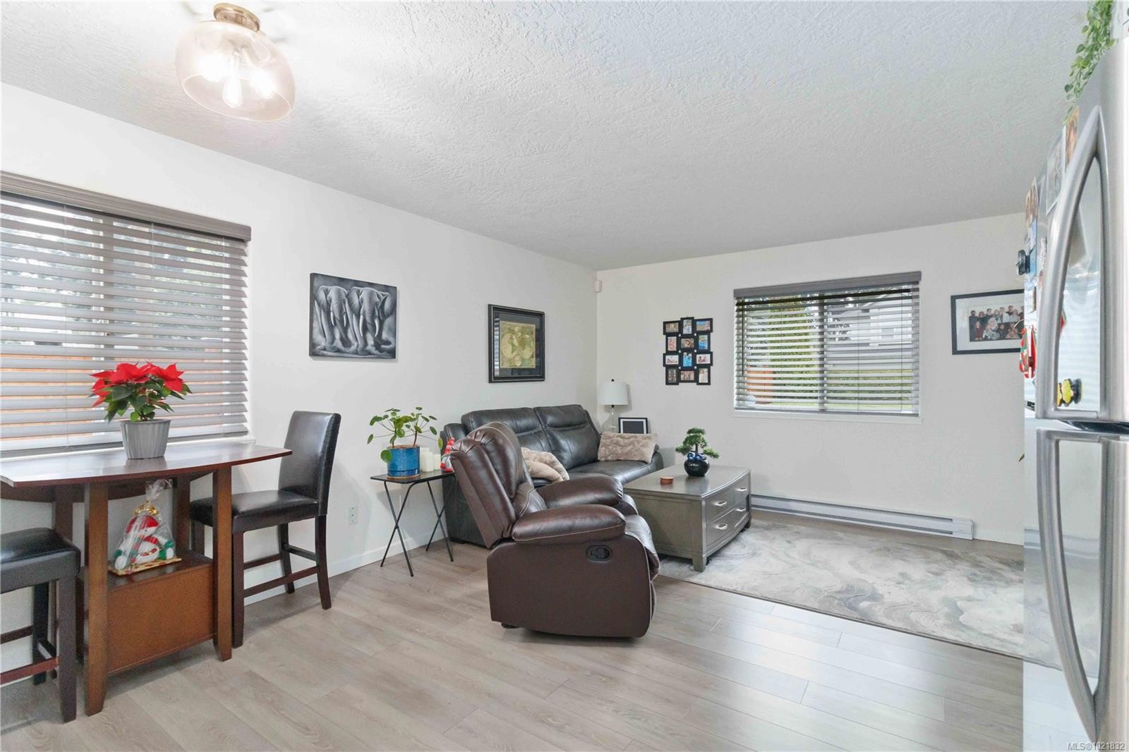 A-3037 Pickford Rd, Colwood, BC