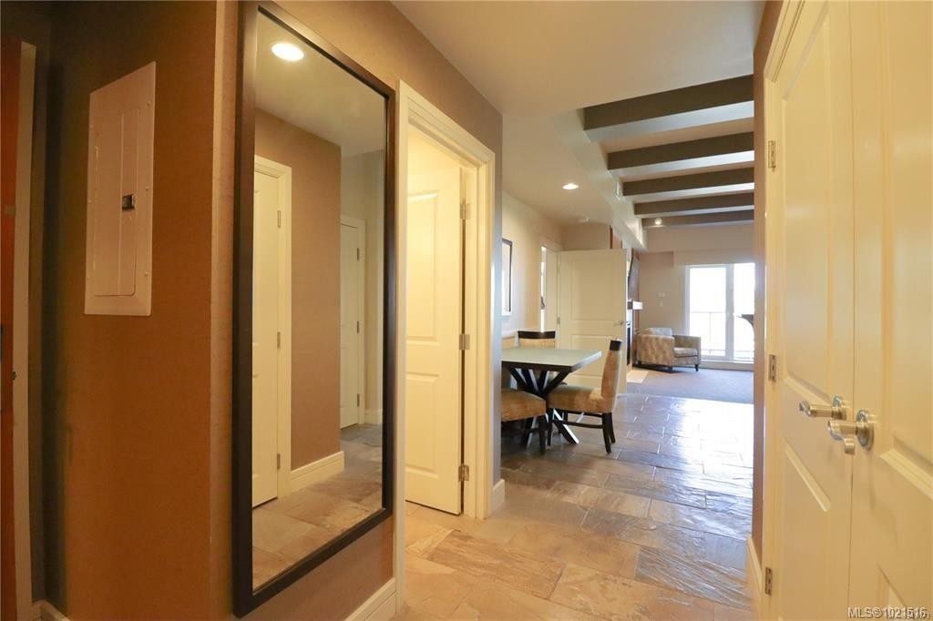 306-308A&B-1376 Lynburne Pl, Langford, BC - Indoor Photo Showing Other Room