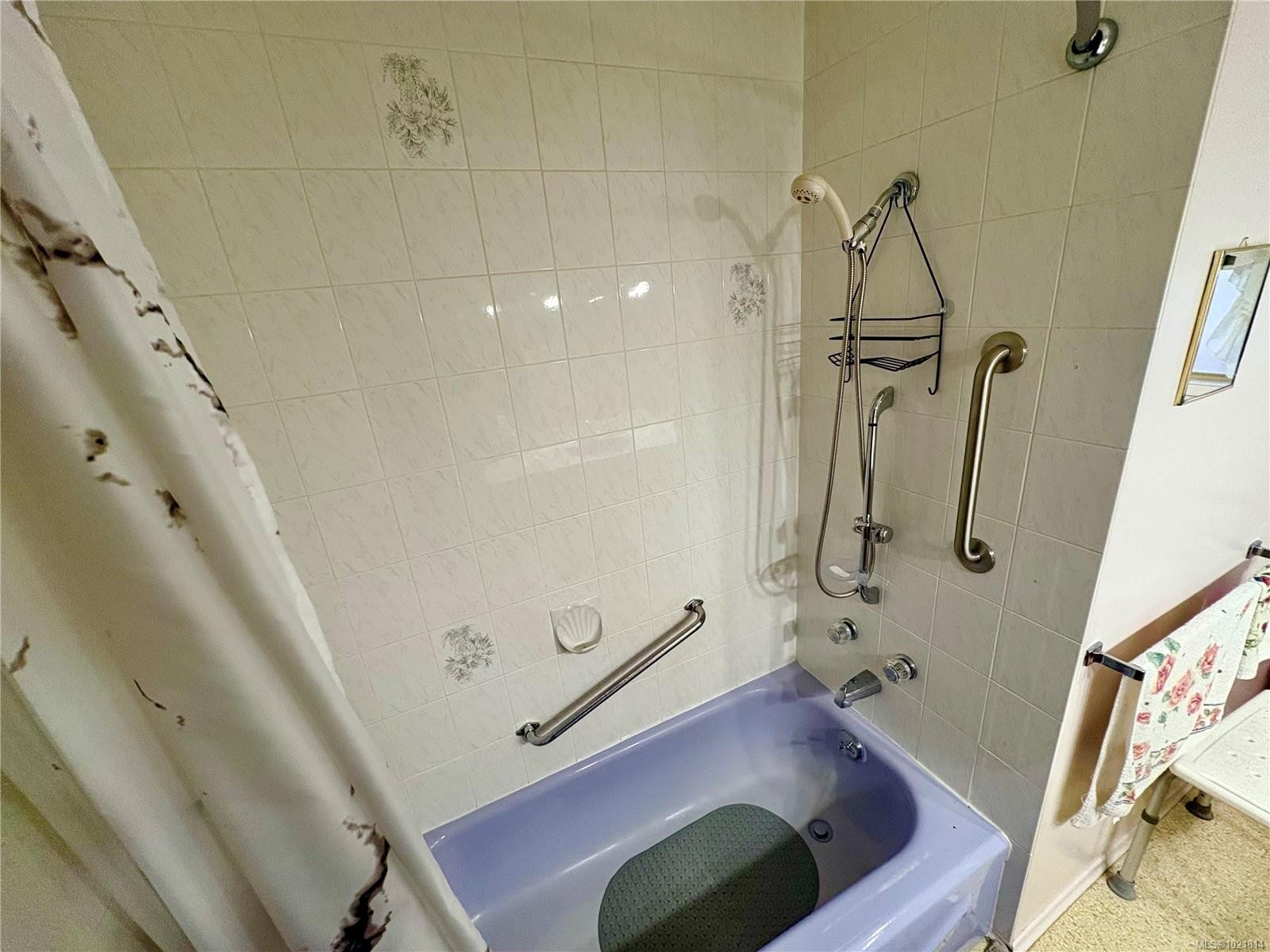 2738 14Th Ave, Port Alberni, BC