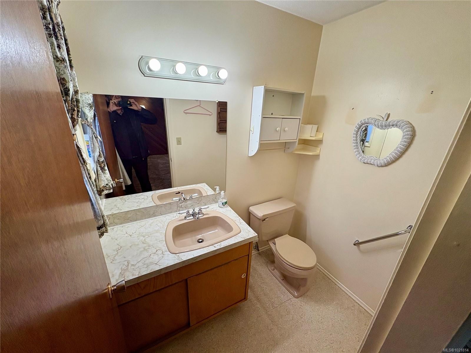 2738 14Th Ave, Port Alberni, BC