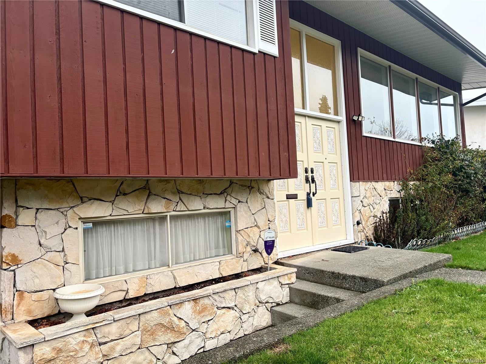 2738 14Th Ave, Port Alberni, BC