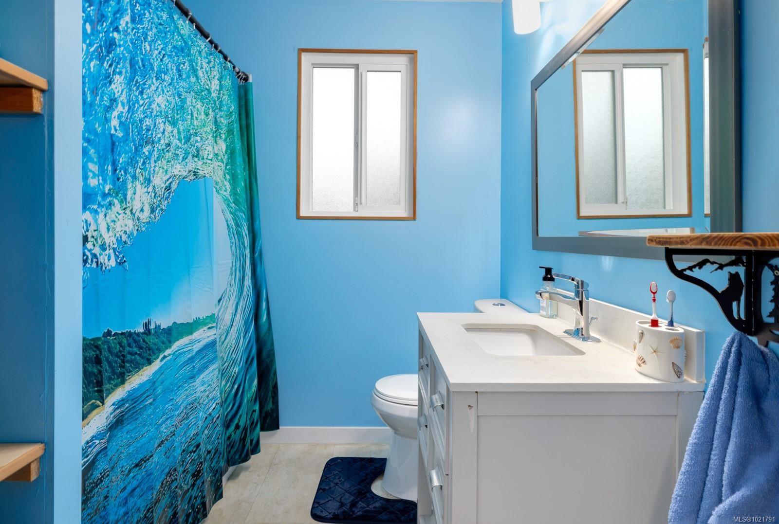 3075 Baker Rd, Duncan, BC