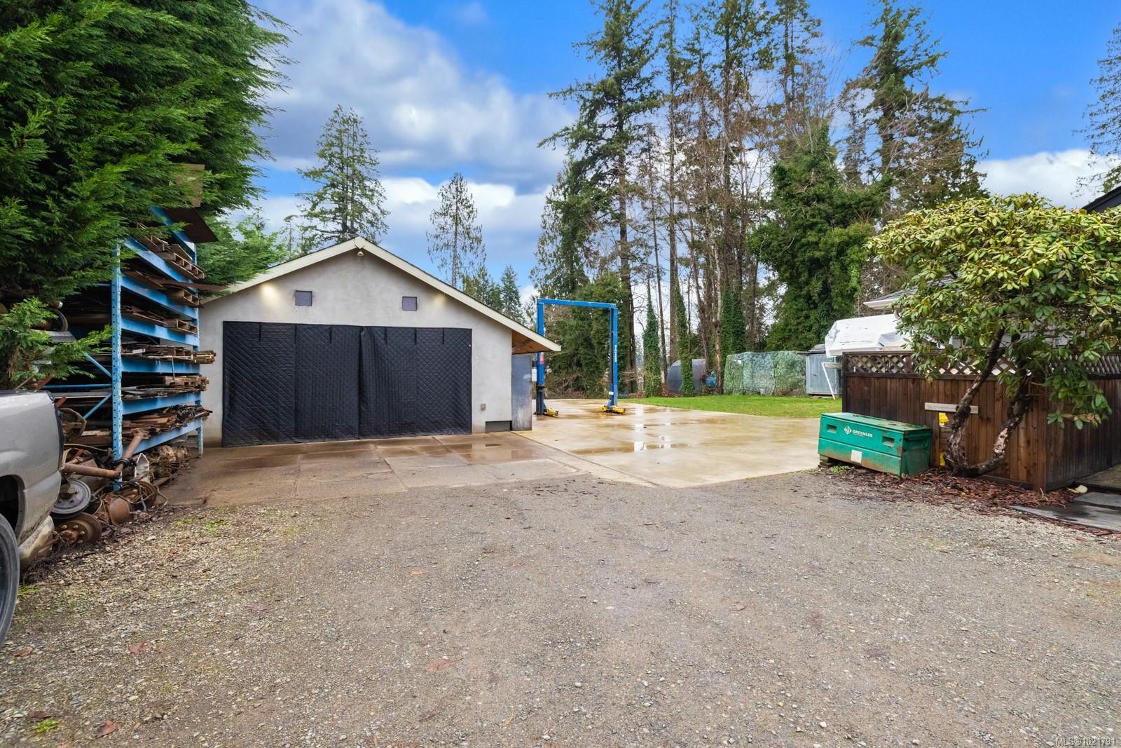 3075 Baker Rd, Duncan, BC