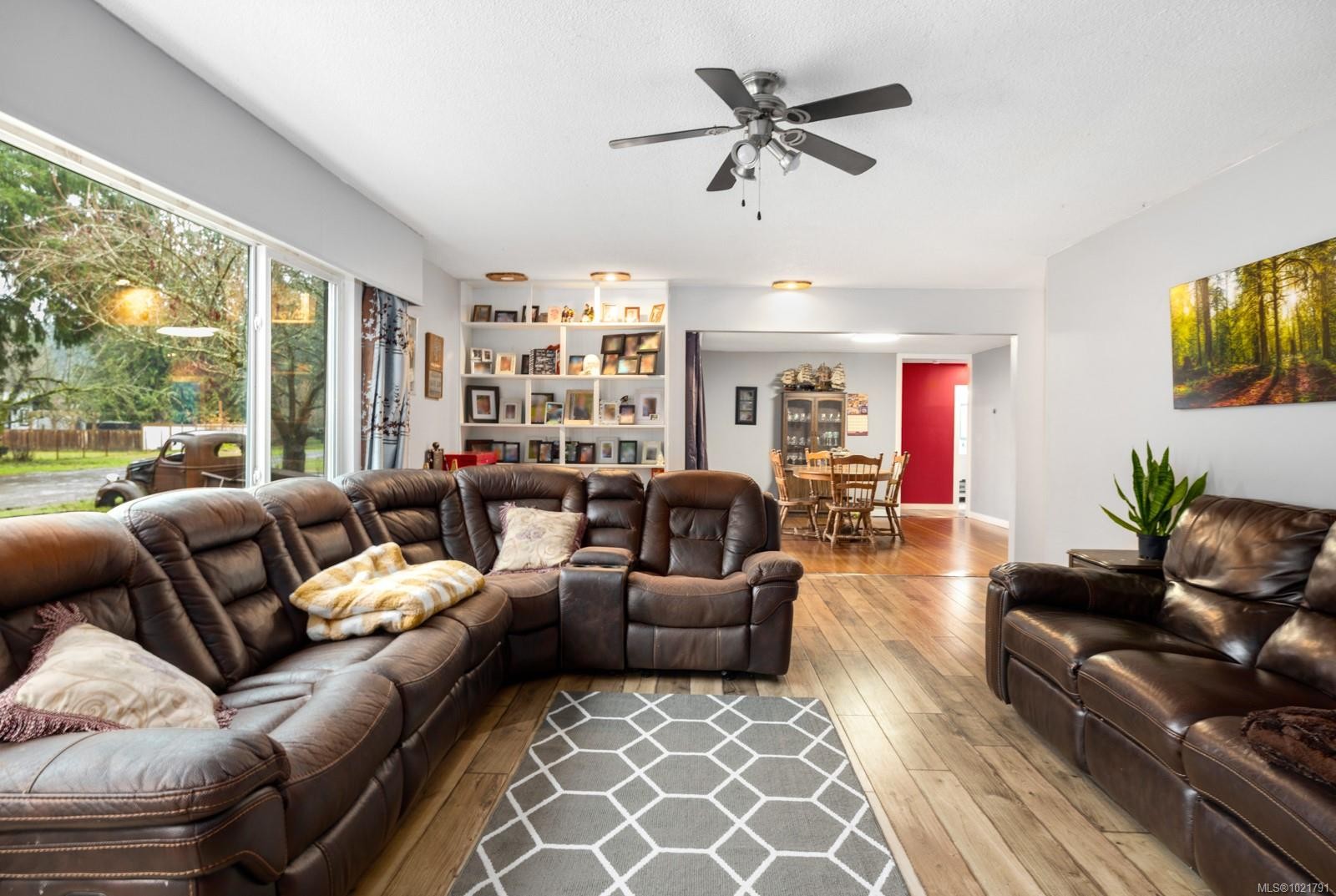 3075 Baker Rd, Duncan, BC