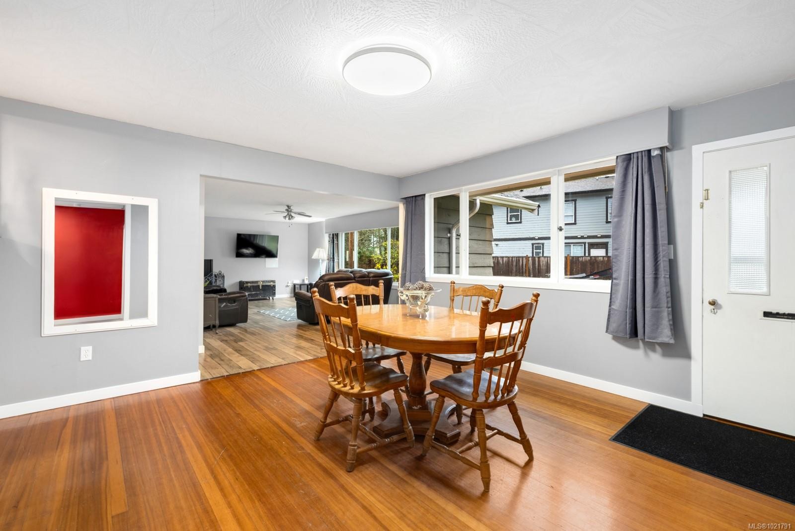 3075 Baker Rd, Duncan, BC