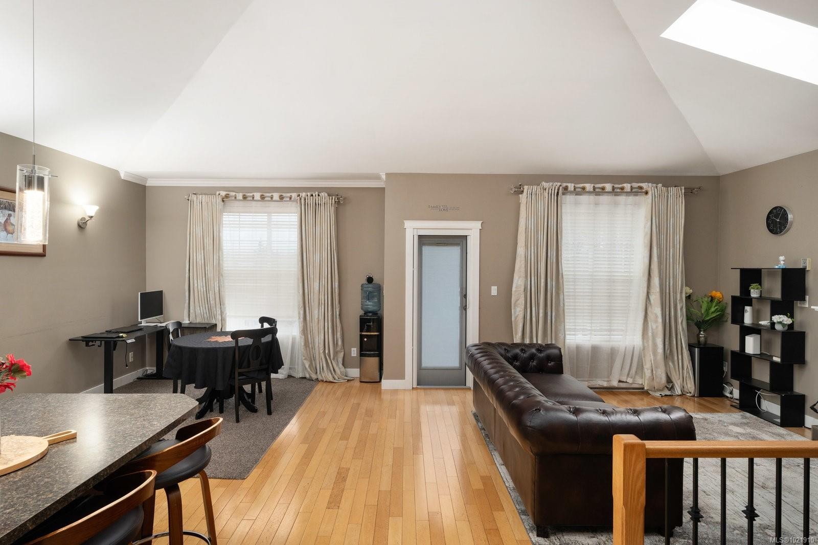 909 Cavalcade Terr, Langford, BC