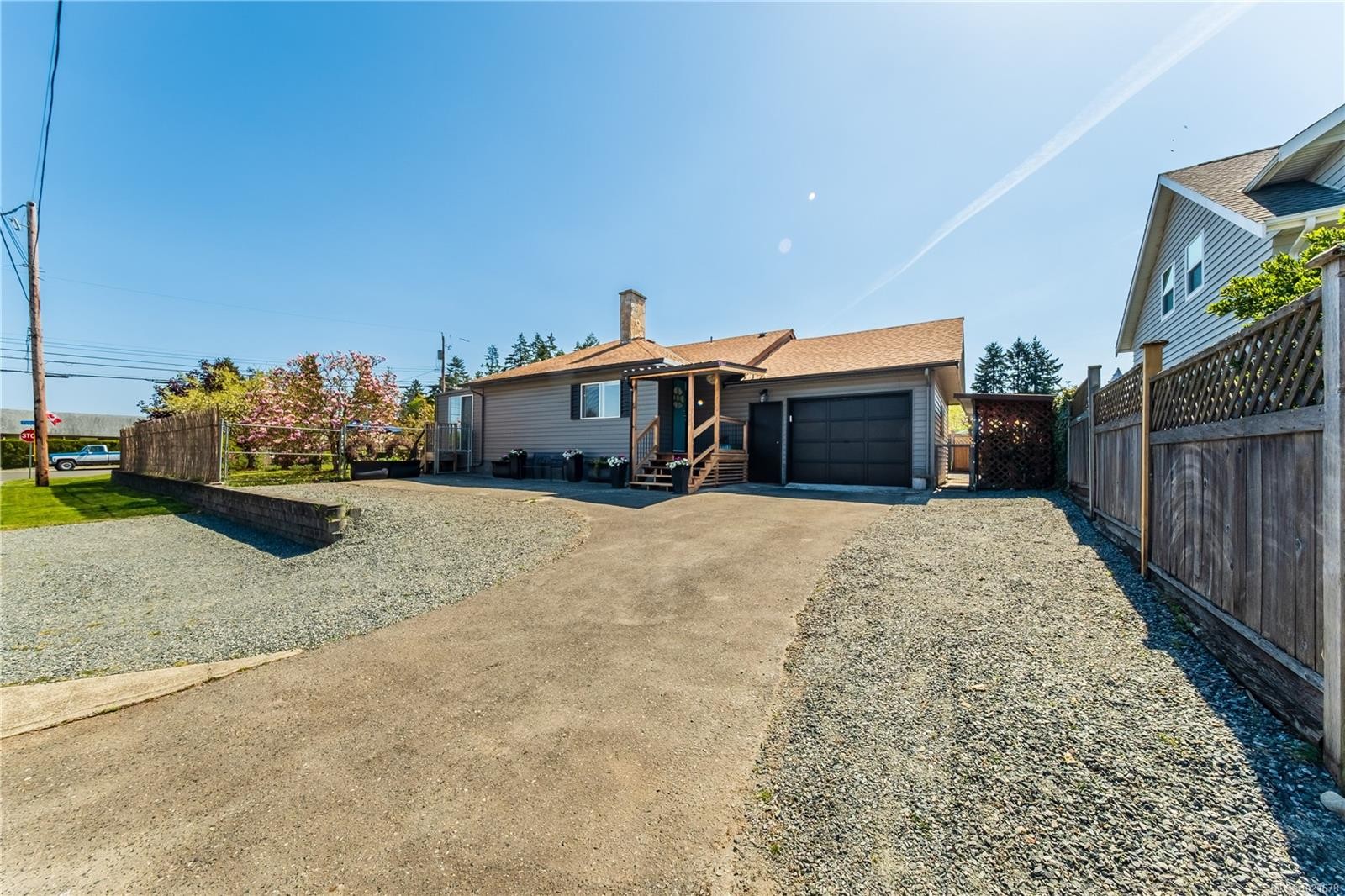 487 Pym St North, Parksville, BC