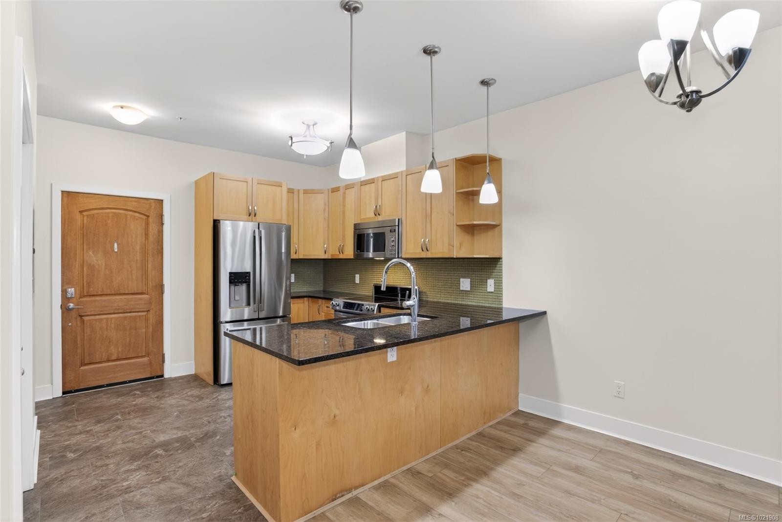 406-866 Brock Ave, Langford, BC - Indoor Photo Showing Kitchen With Double Sink