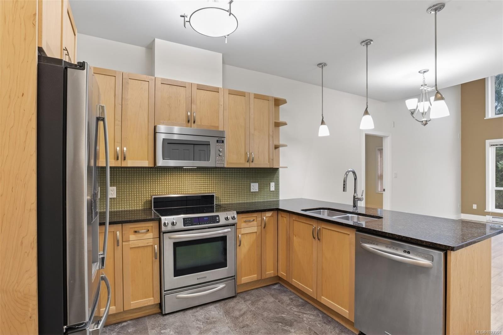 406-866 Brock Ave, Langford, BC - Indoor Photo Showing Kitchen With Double Sink