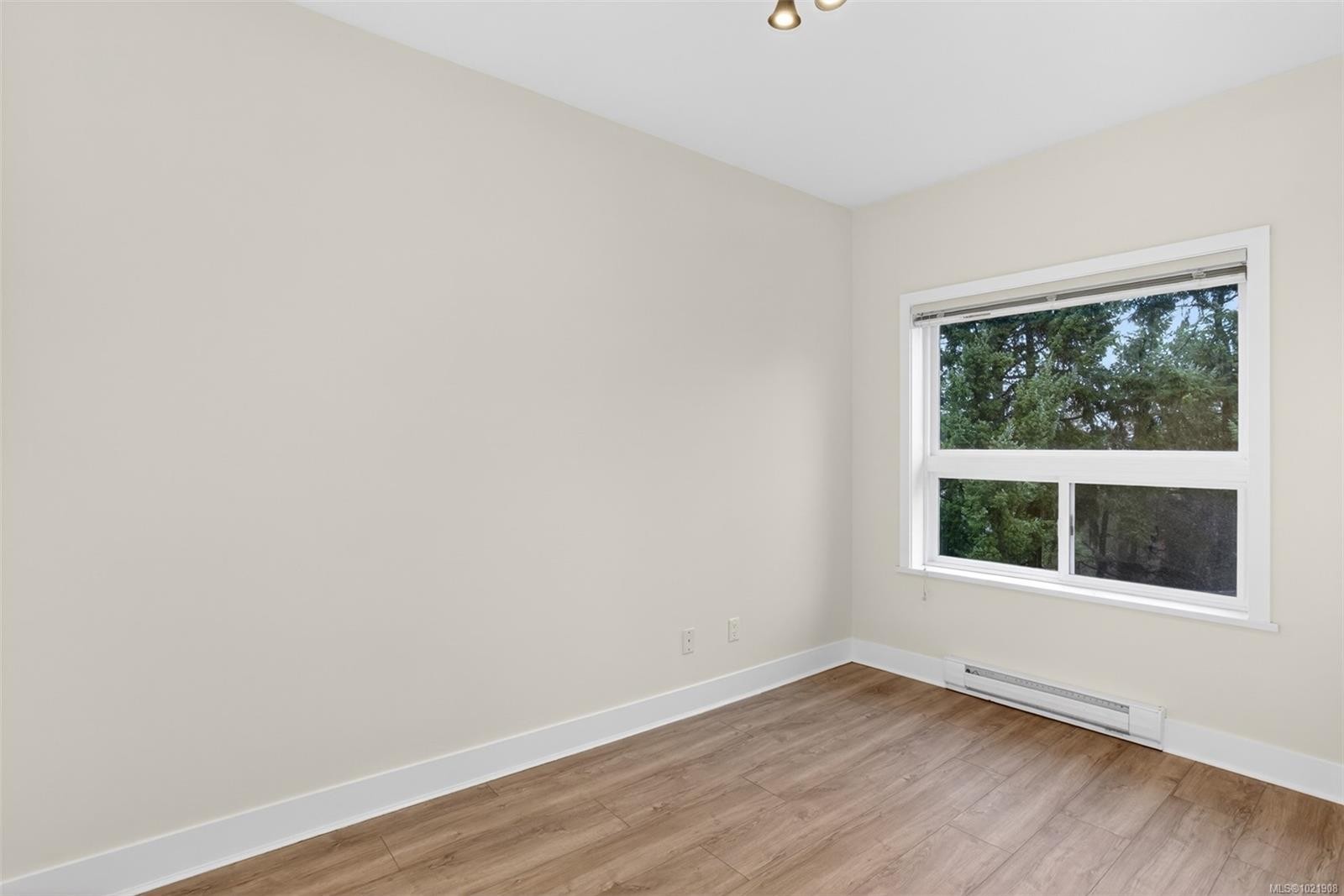 406-866 Brock Ave, Langford, BC - Indoor Photo Showing Other Room