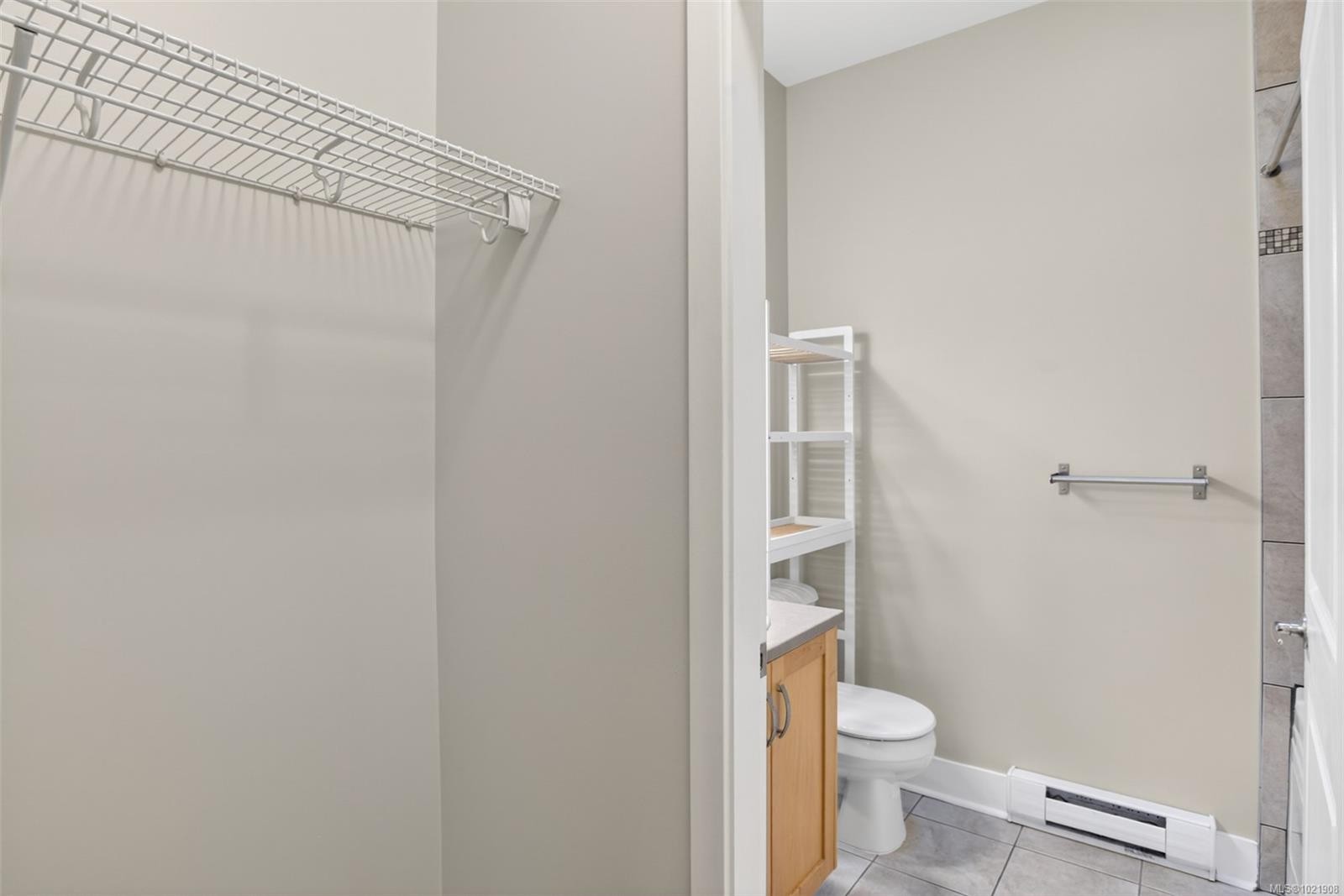 406-866 Brock Ave, Langford, BC - Indoor