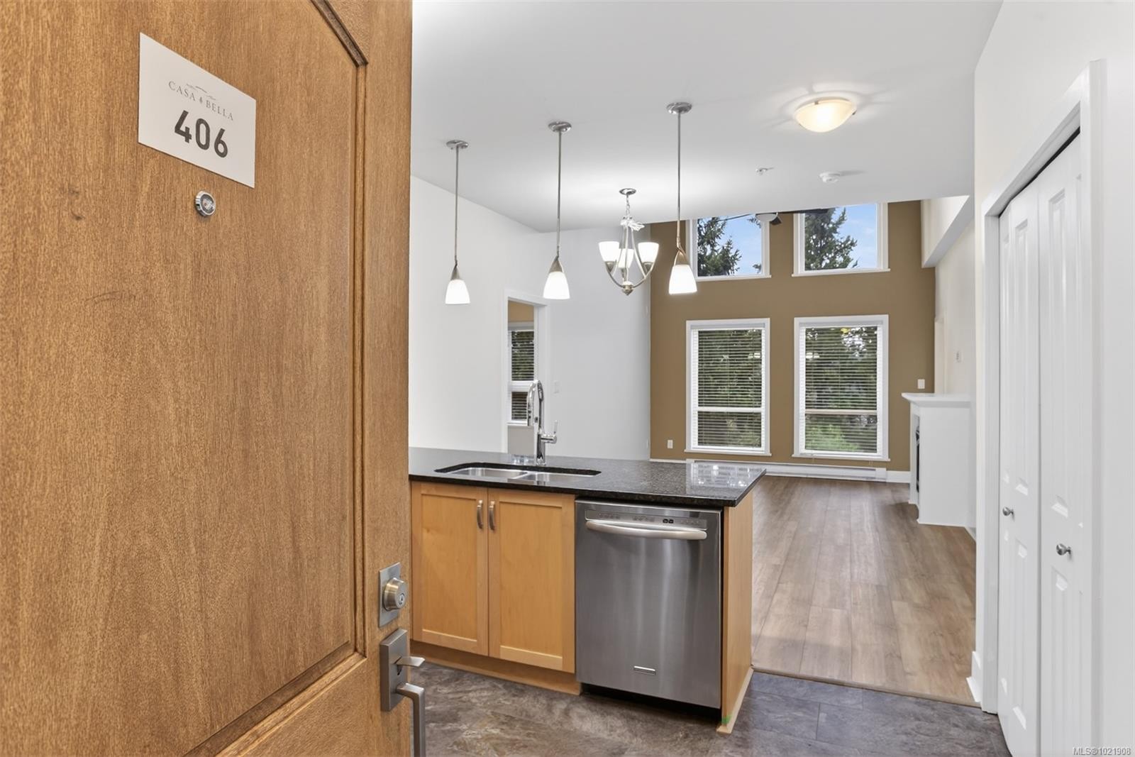 406-866 Brock Ave, Langford, BC - Indoor