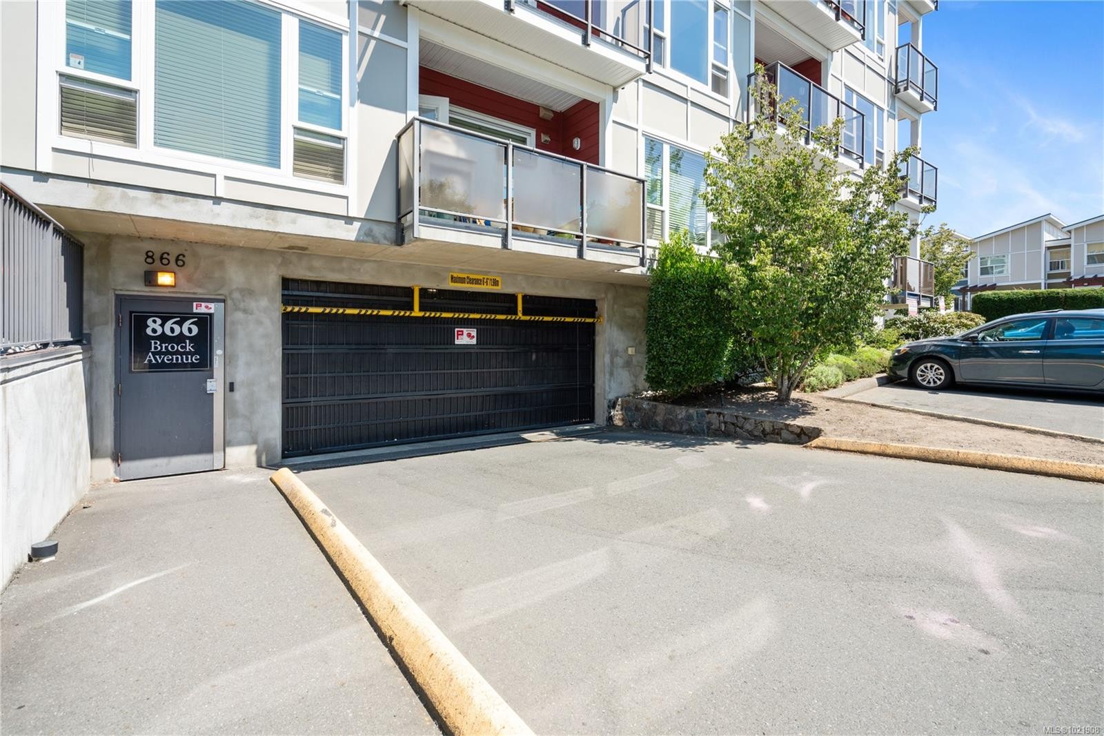 406-866 Brock Ave, Langford, BC - Outdoor With Balcony