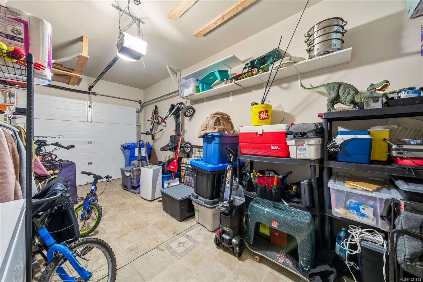 101-1919 Maple Ave South, Sooke, BC