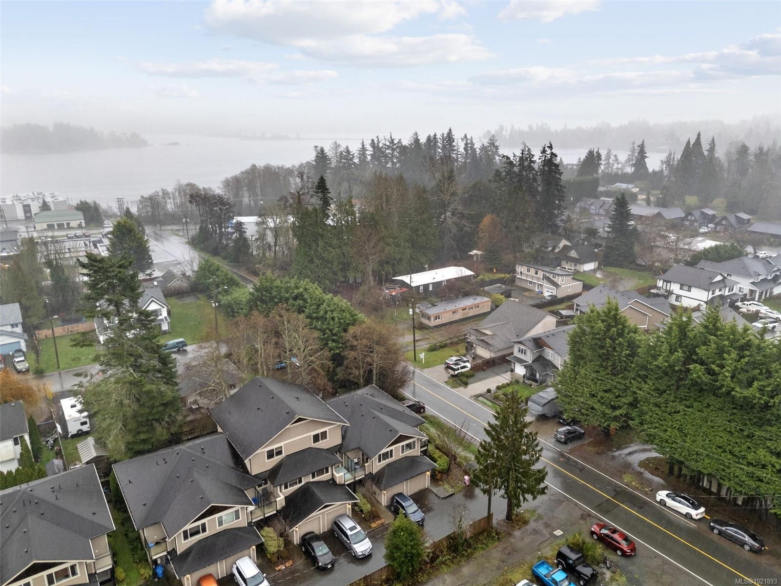 101-1919 Maple Ave South, Sooke, BC