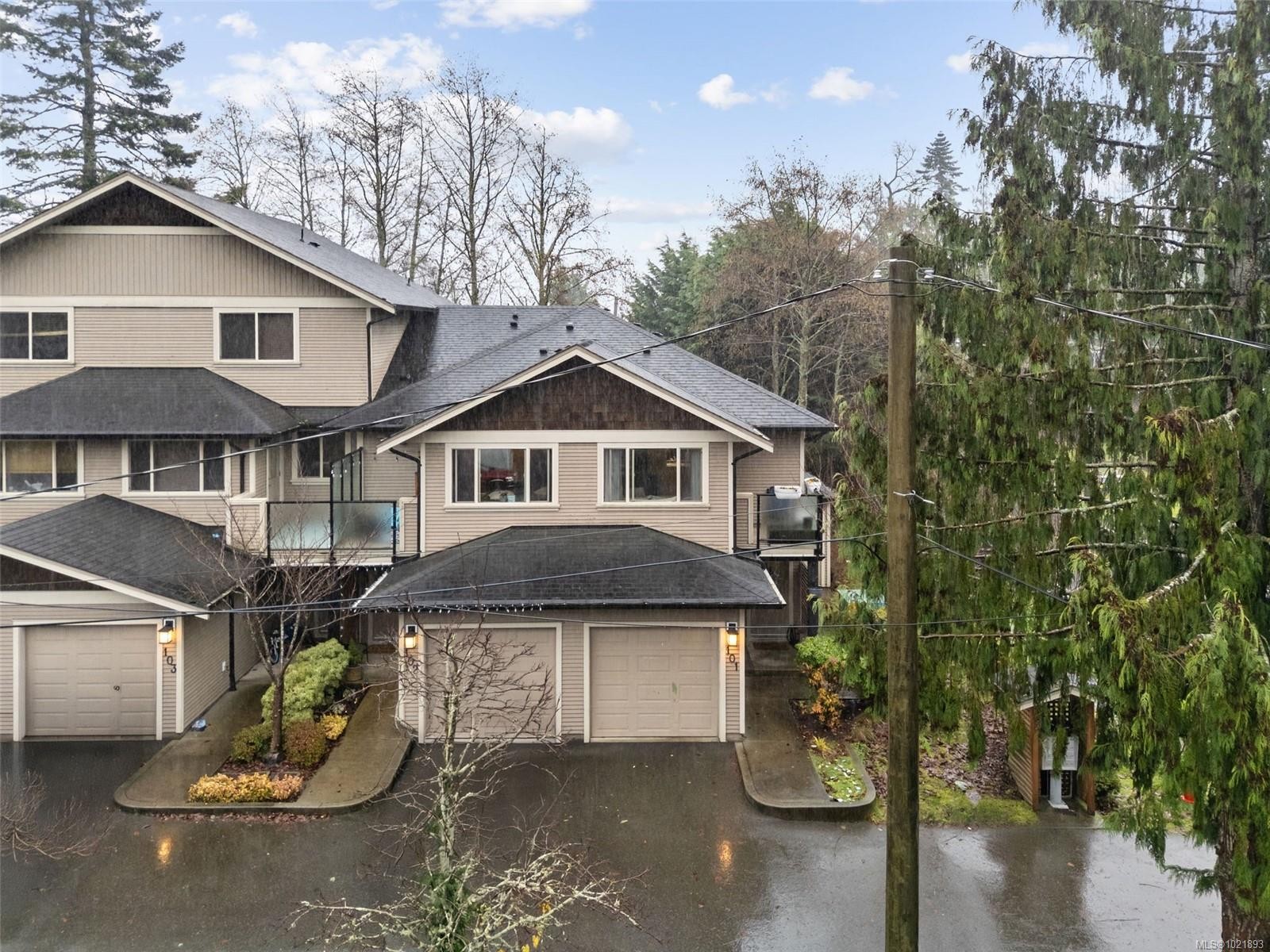 101-1919 Maple Ave South, Sooke, BC