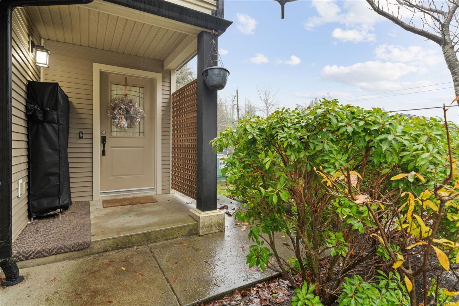 101-1919 Maple Ave South, Sooke, BC