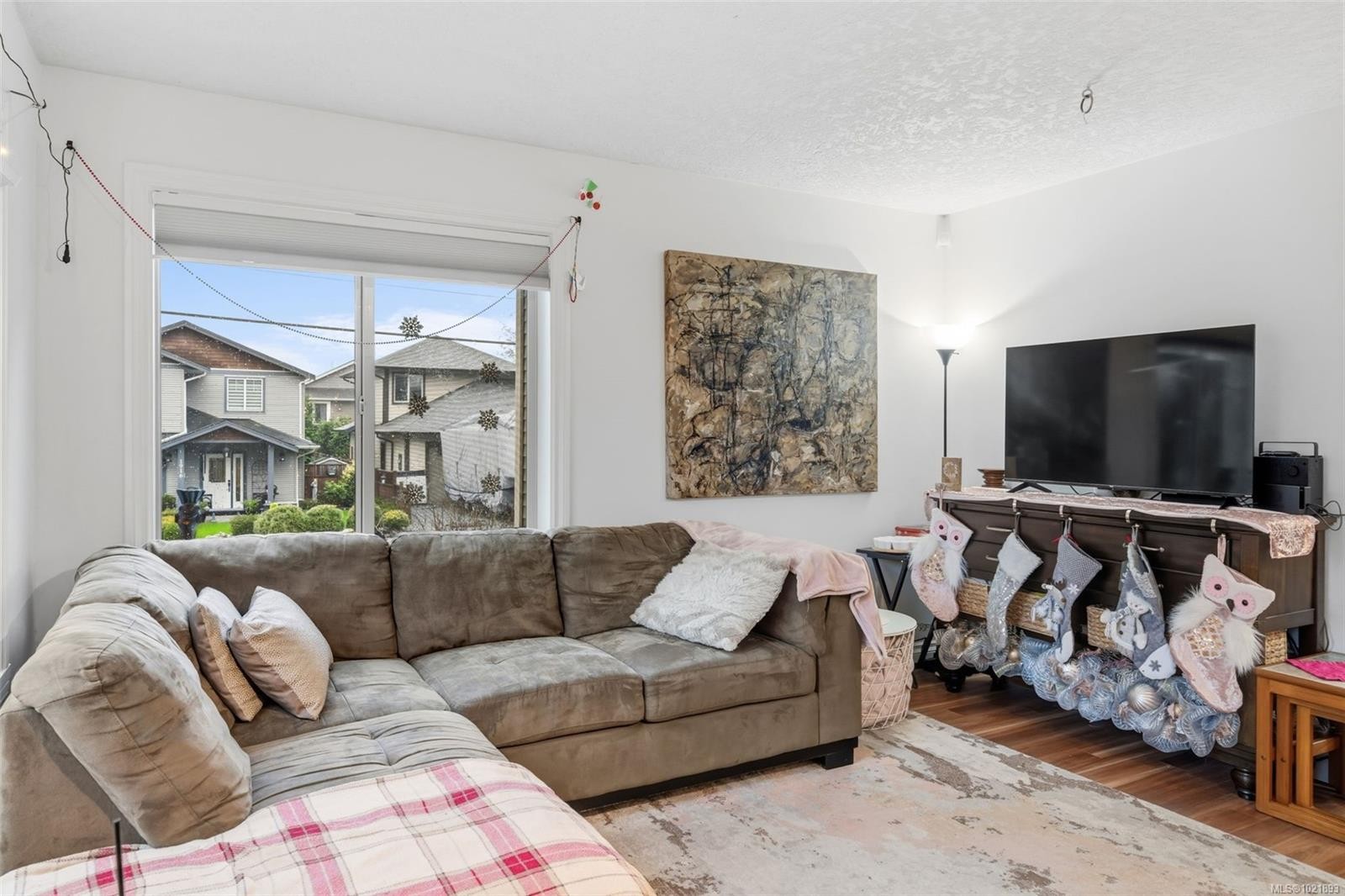 101-1919 Maple Ave South, Sooke, BC