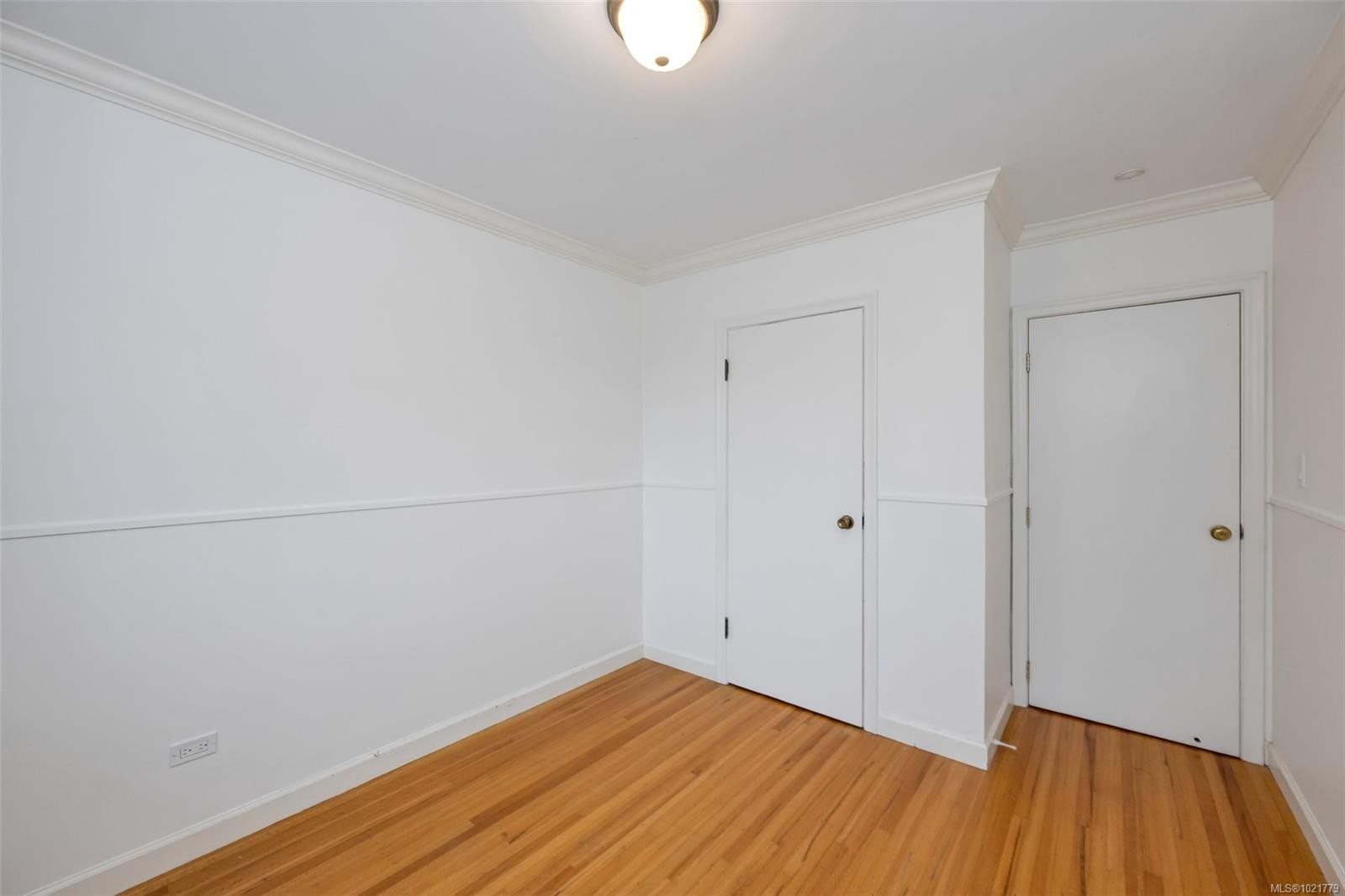 1181 Clovelly Terr, Saanich, BC