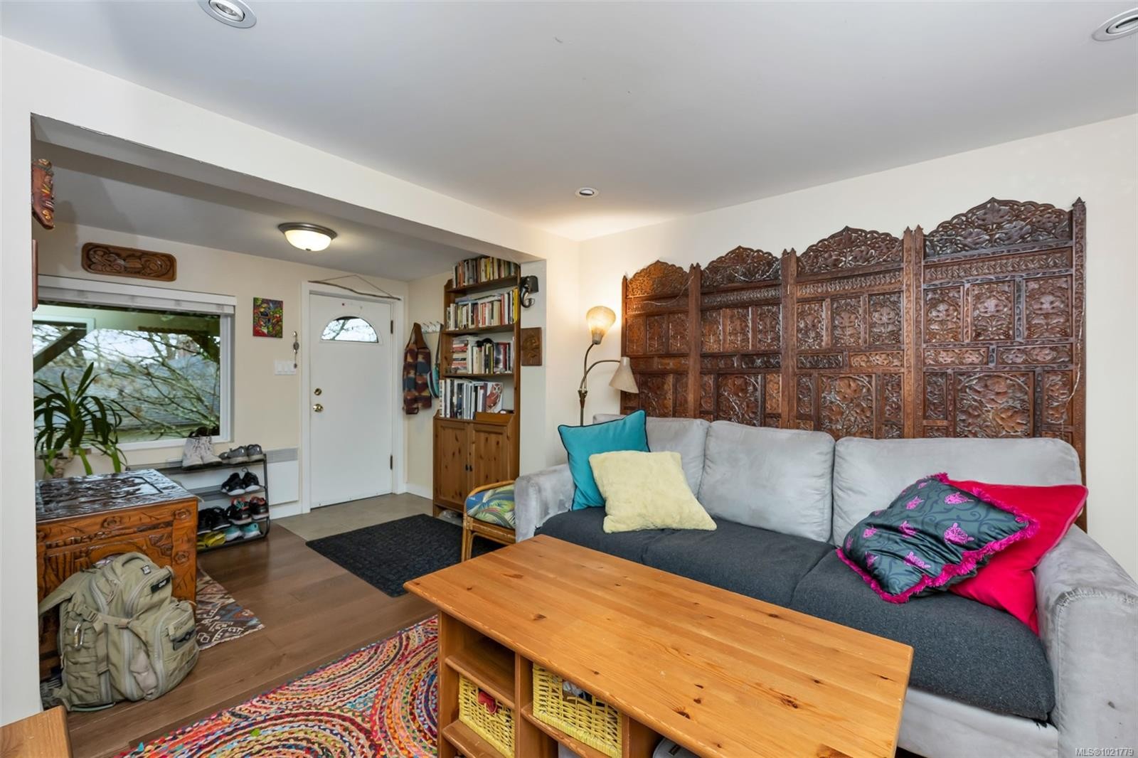 1181 Clovelly Terr, Saanich, BC