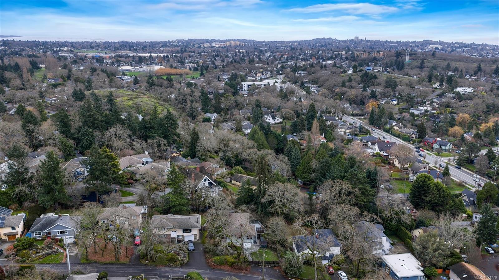 1181 Clovelly Terr, Saanich, BC