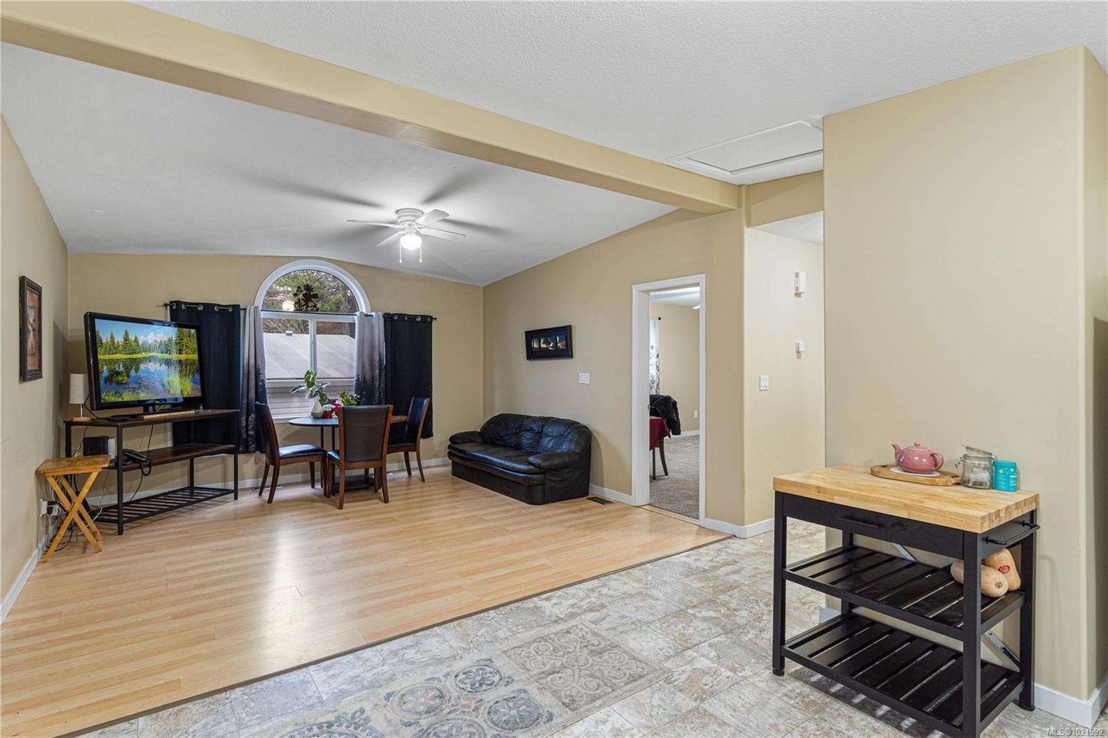 6-2100 Errington Rd, Errington, BC