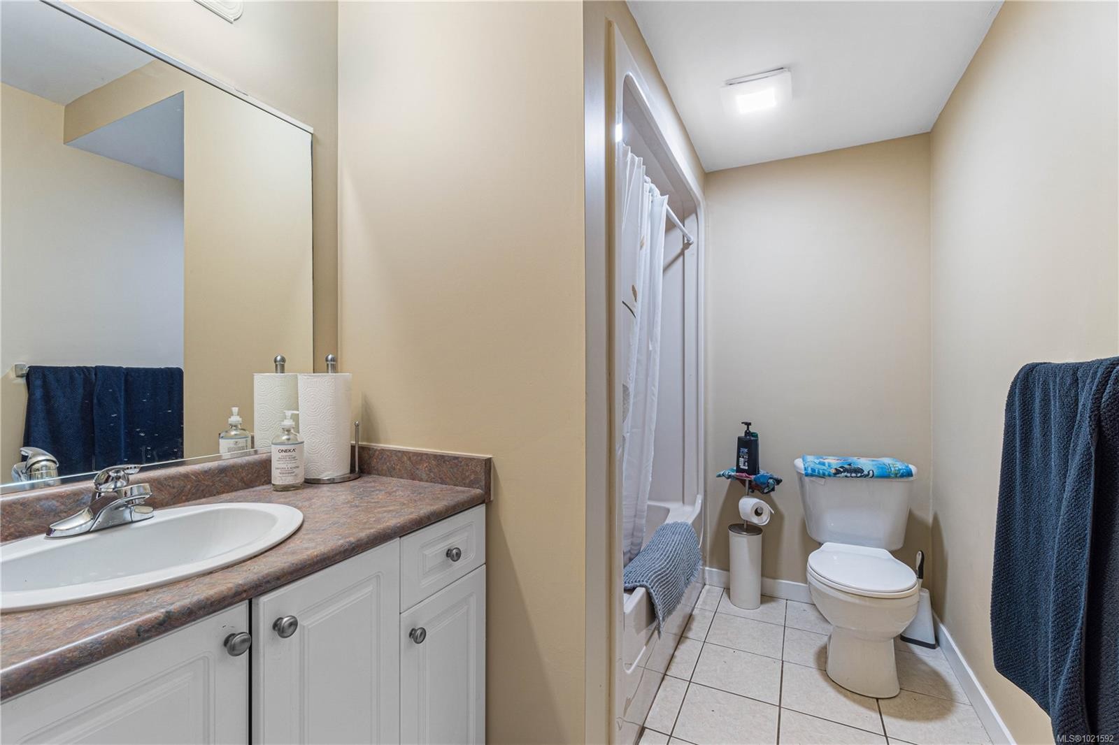 6-2100 Errington Rd, Errington, BC