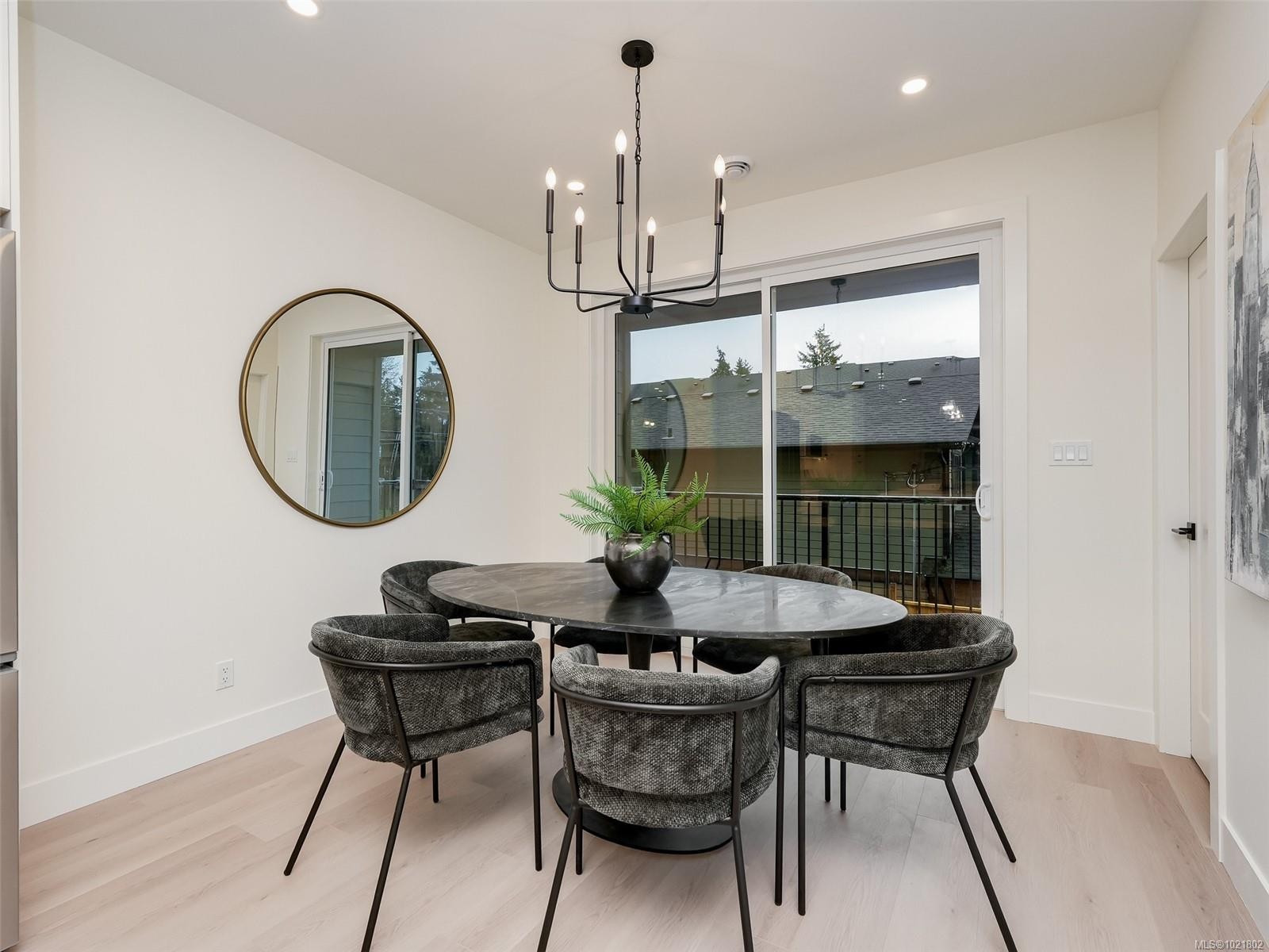 103-960 Jenkins Ave, Langford, BC