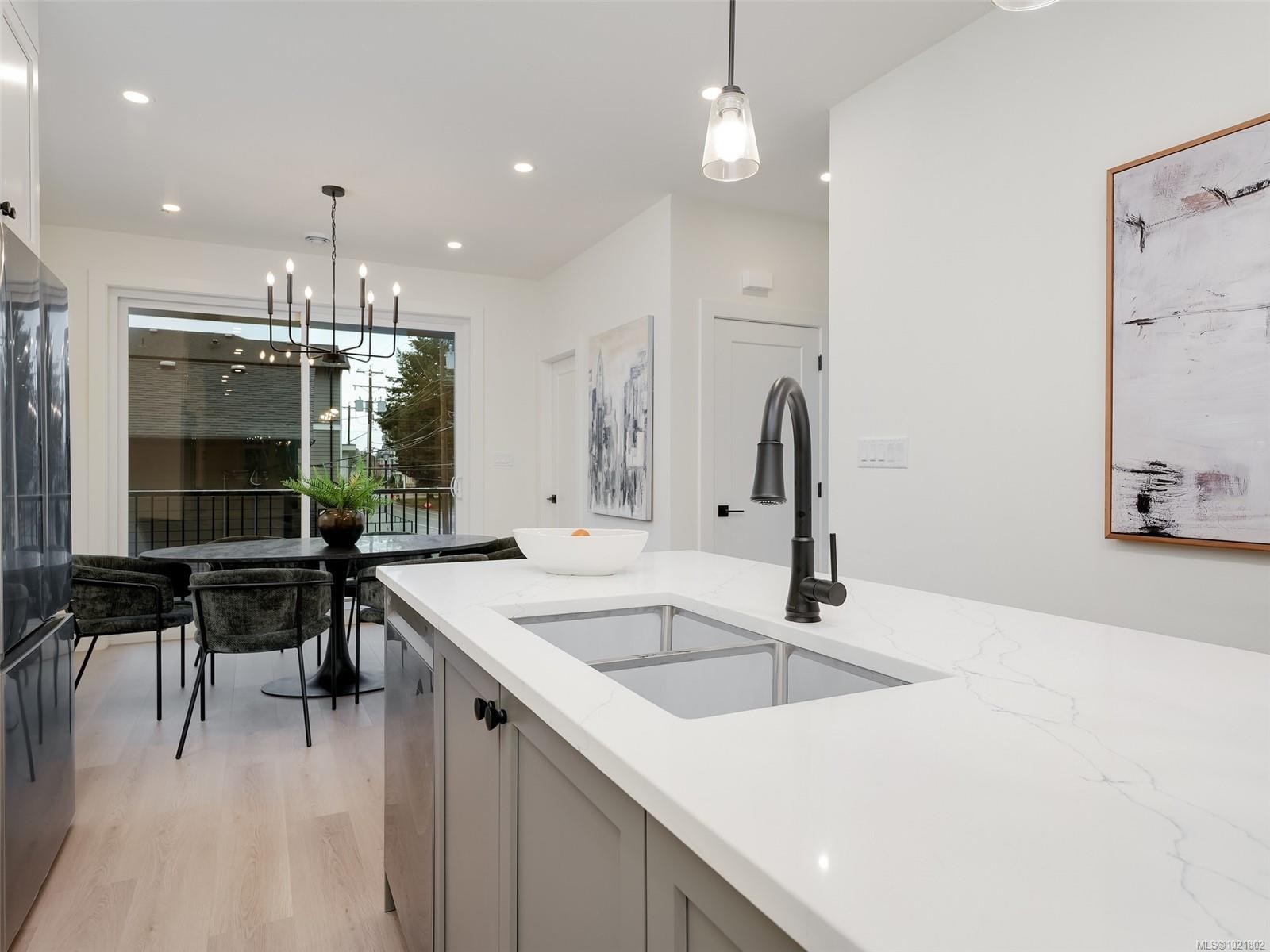 103-960 Jenkins Ave, Langford, BC